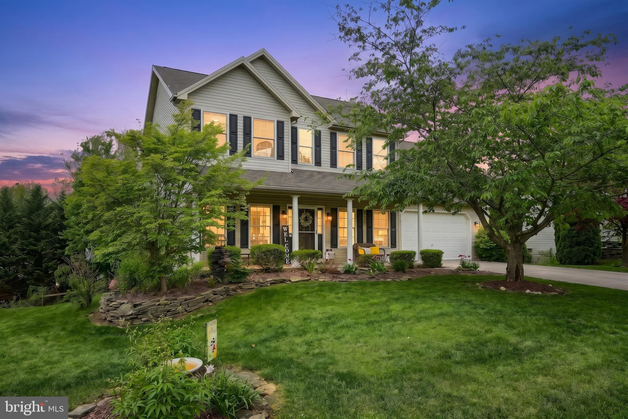 523 N REESER DRIVE