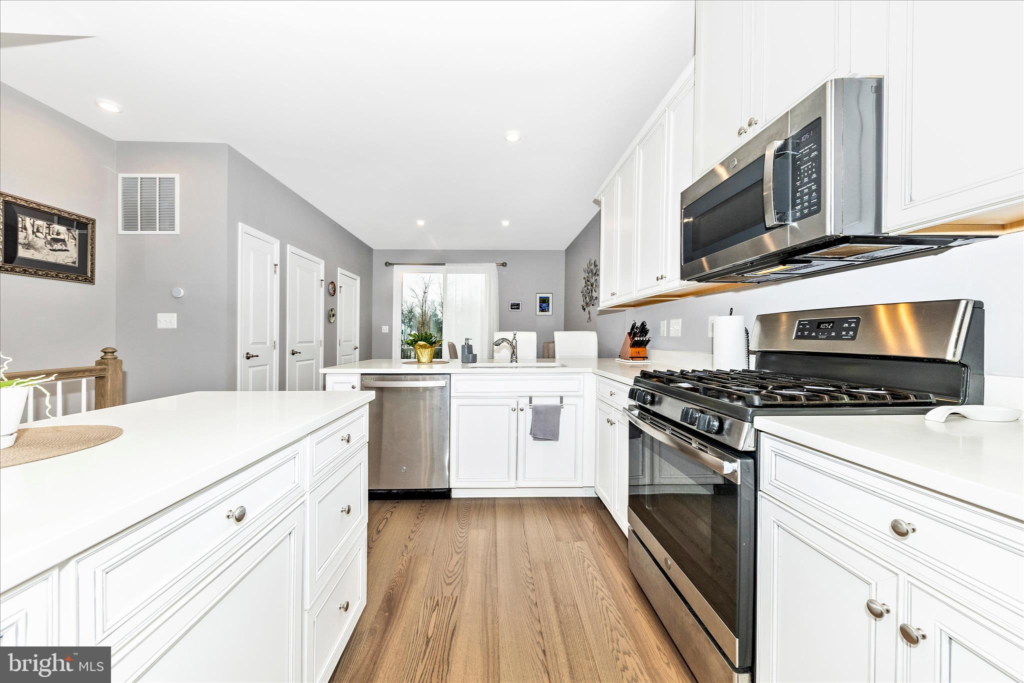 MOOREFIELD STATION - Residential