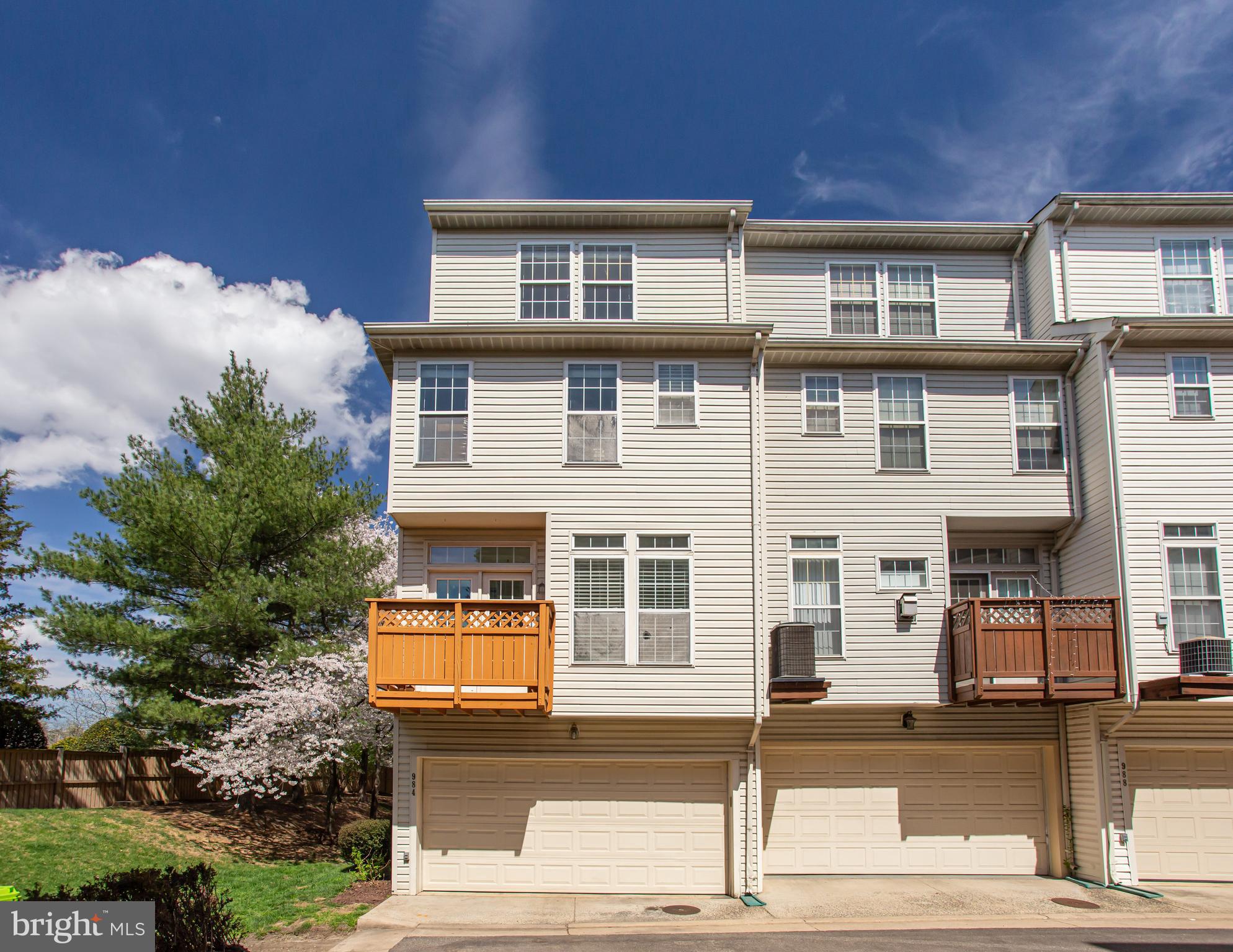 SUMMERS GROVE - Residential