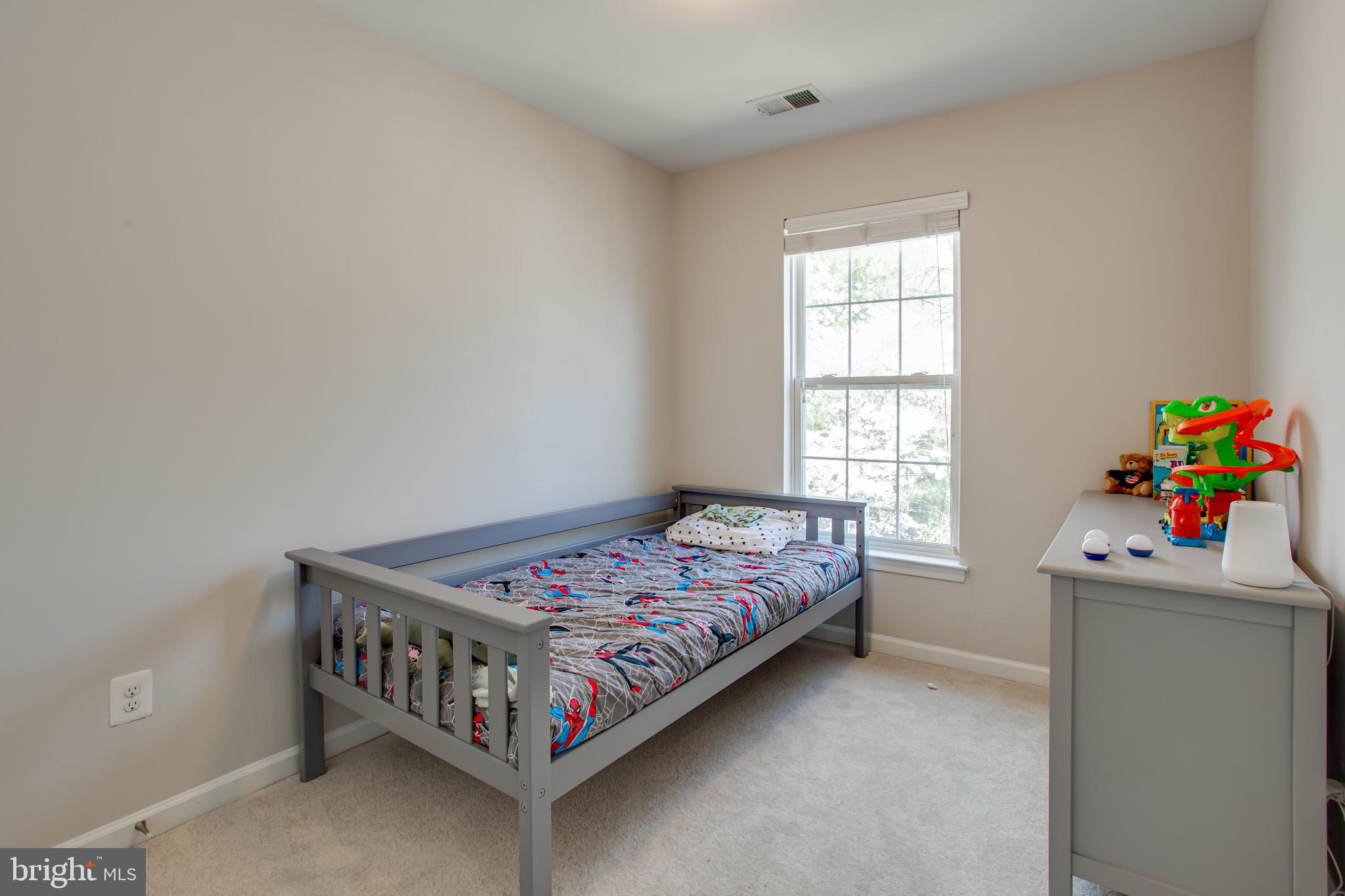 SUMMERS GROVE - Residential