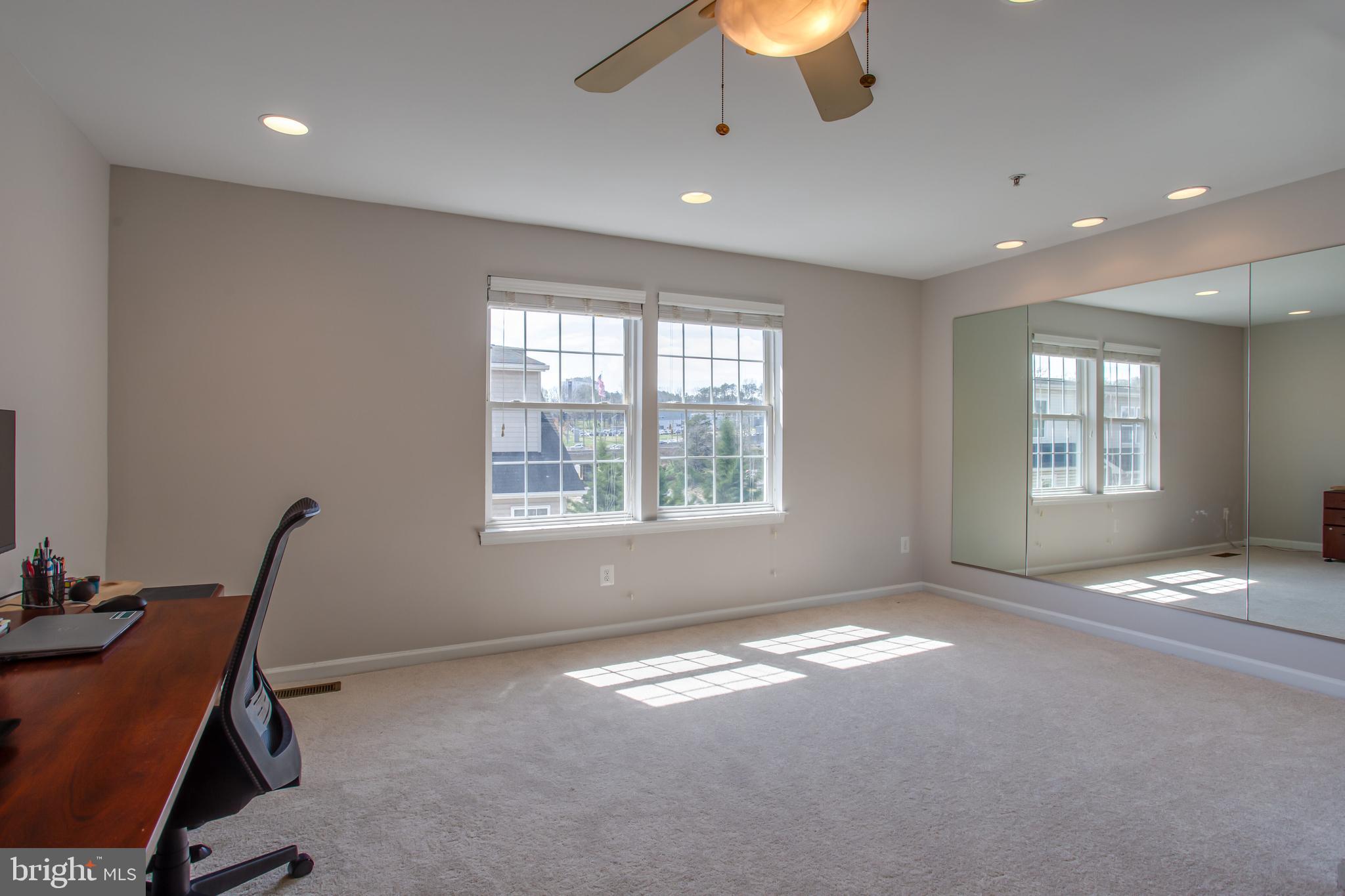 SUMMERS GROVE - Residential