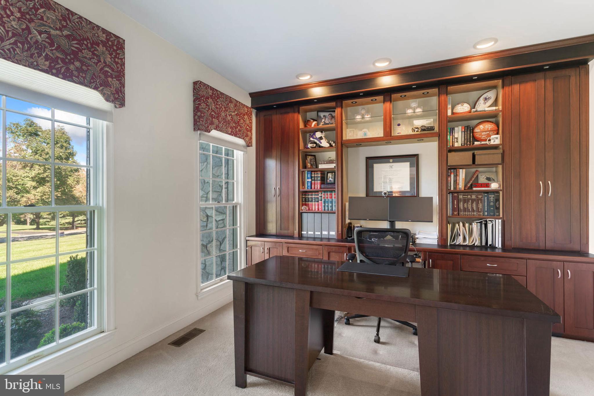 FULTON MANOR - Residential