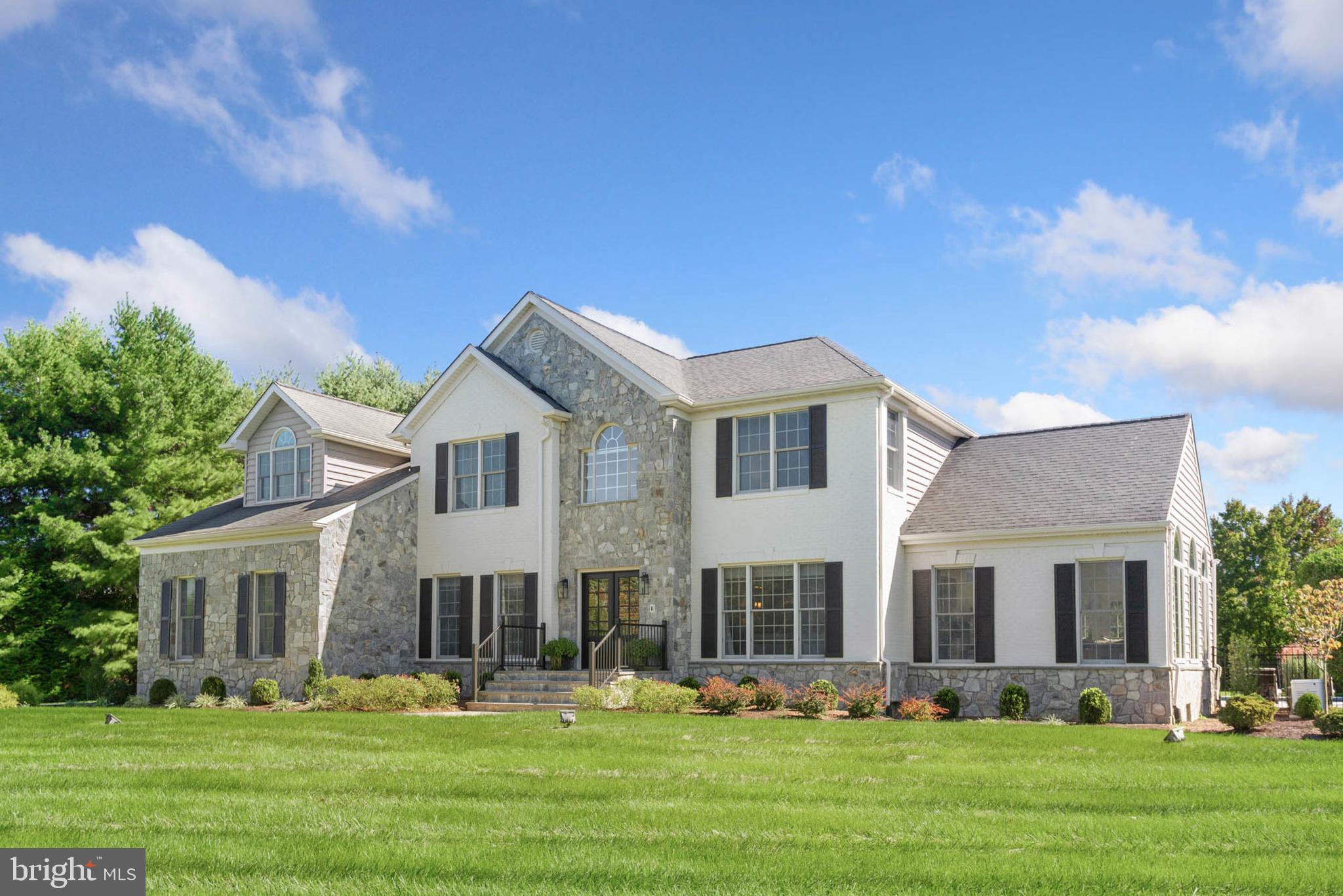 FULTON MANOR - Residential