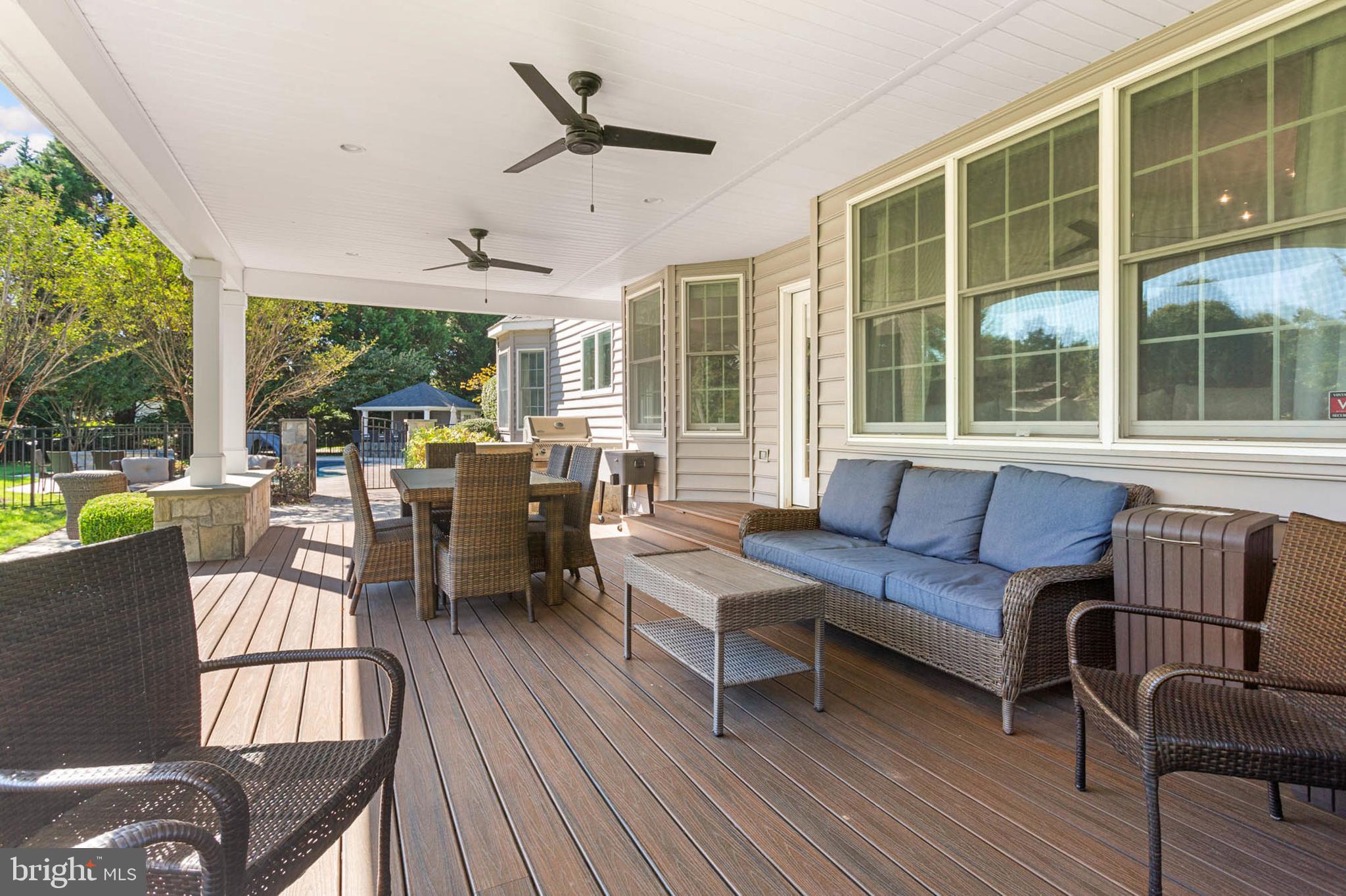 FULTON MANOR - Residential