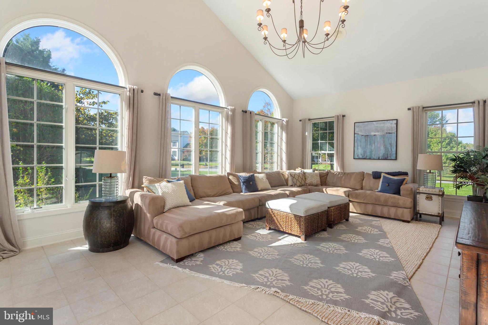 FULTON MANOR - Residential