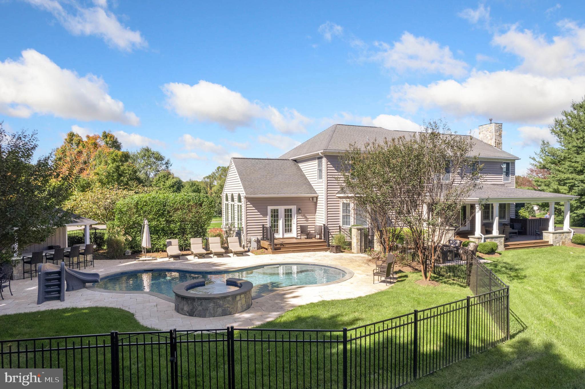 12300 CAROL DRIVE
