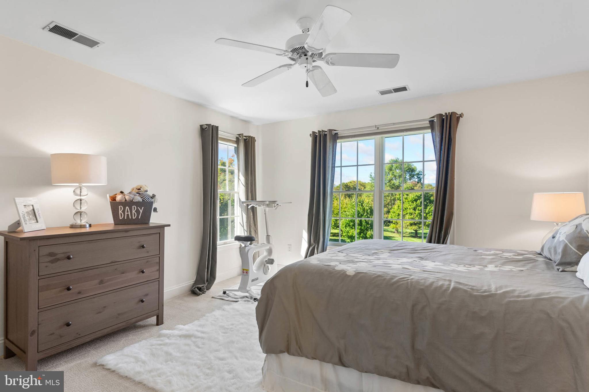 FULTON MANOR - Residential