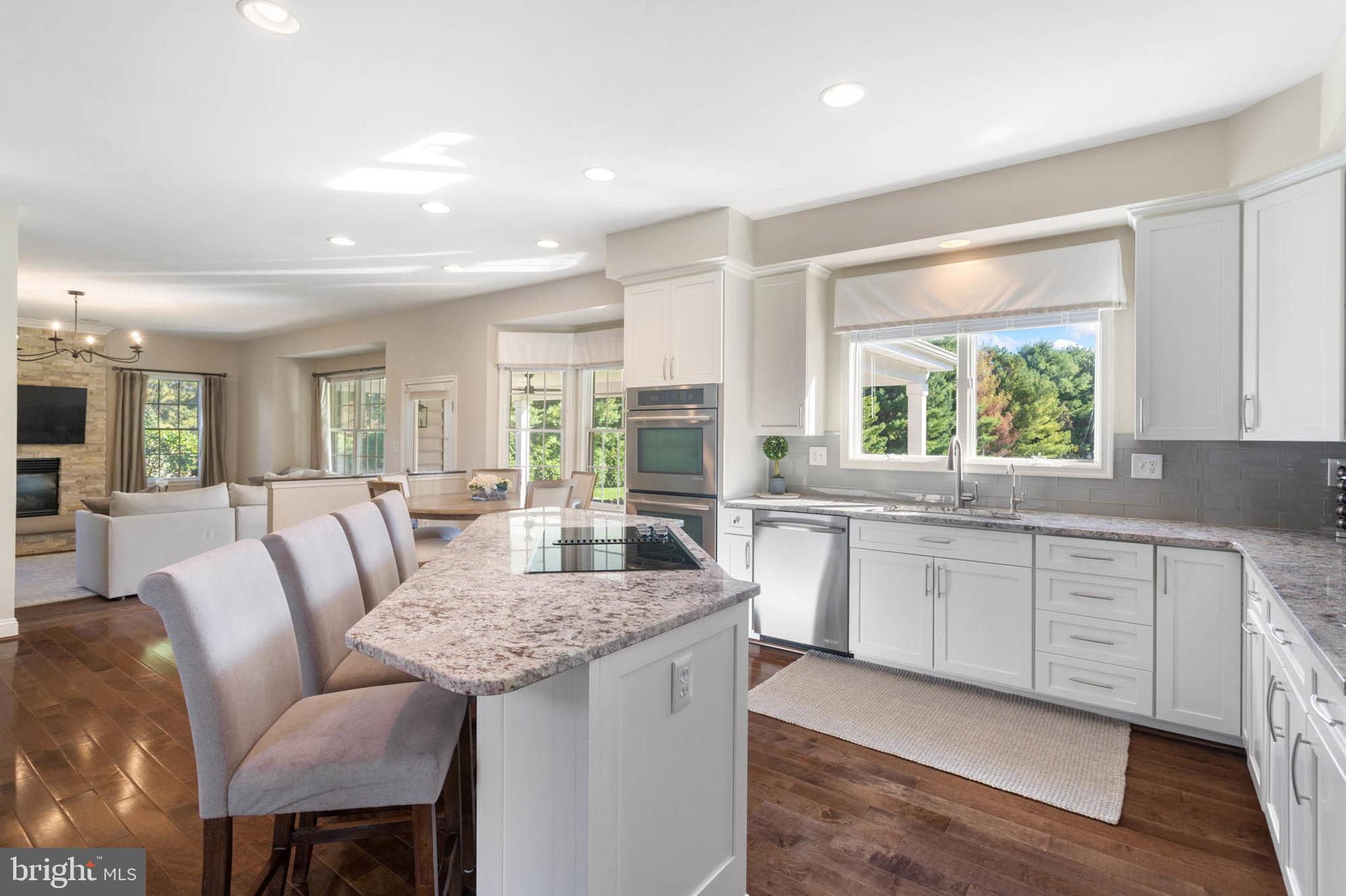 FULTON MANOR - Residential