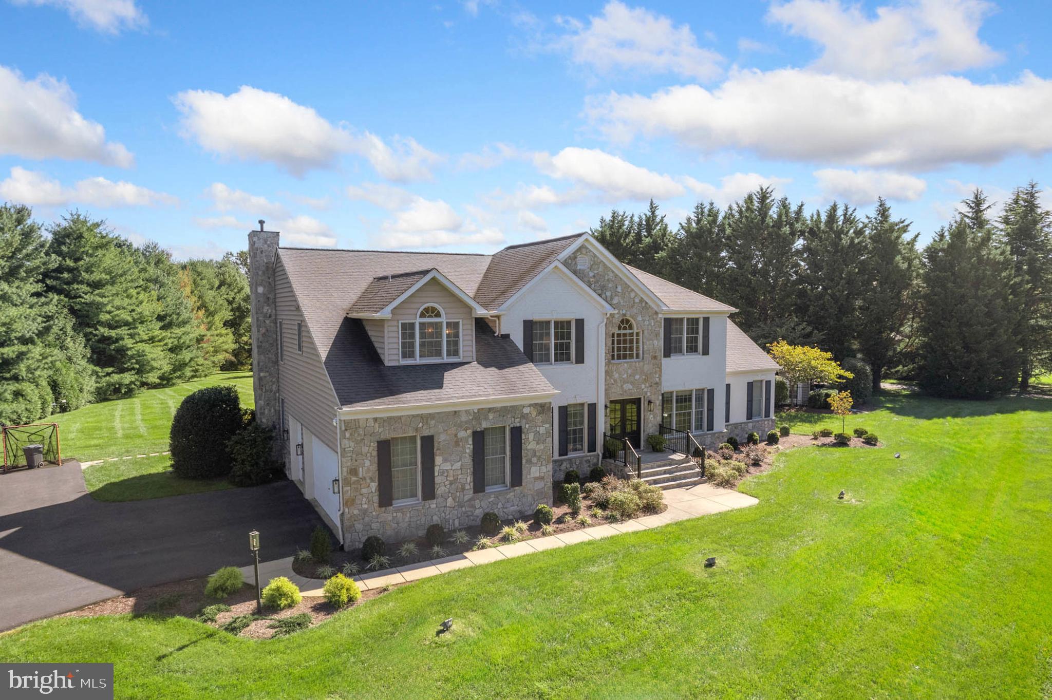 FULTON MANOR - Residential