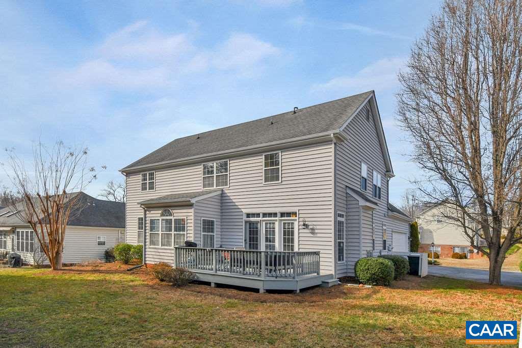 STILL MEADOW - Residential