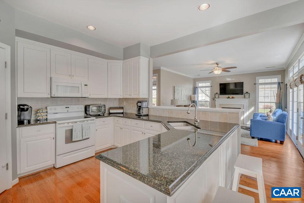 STILL MEADOW - Residential