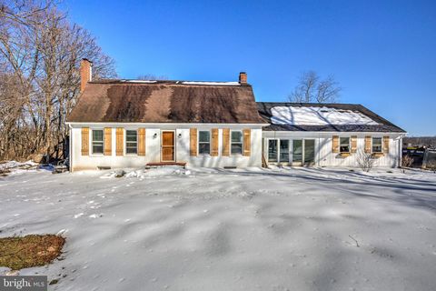 42618 ST CLAIR LANE LEESBURG VA 20176