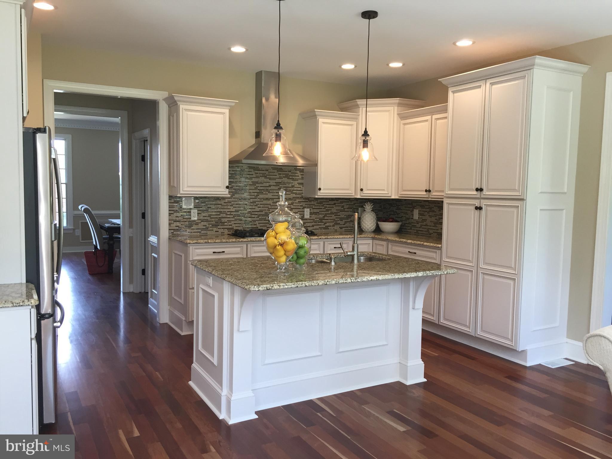 BLACK ROCK ESTATES - Residential