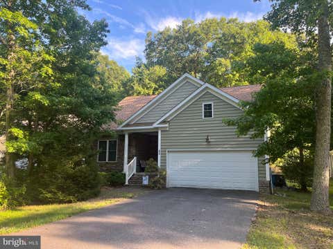 Homes For Sale - 42 Quarter Staff Place<br/> Worcester County, OCEAN PINES, MD 21811