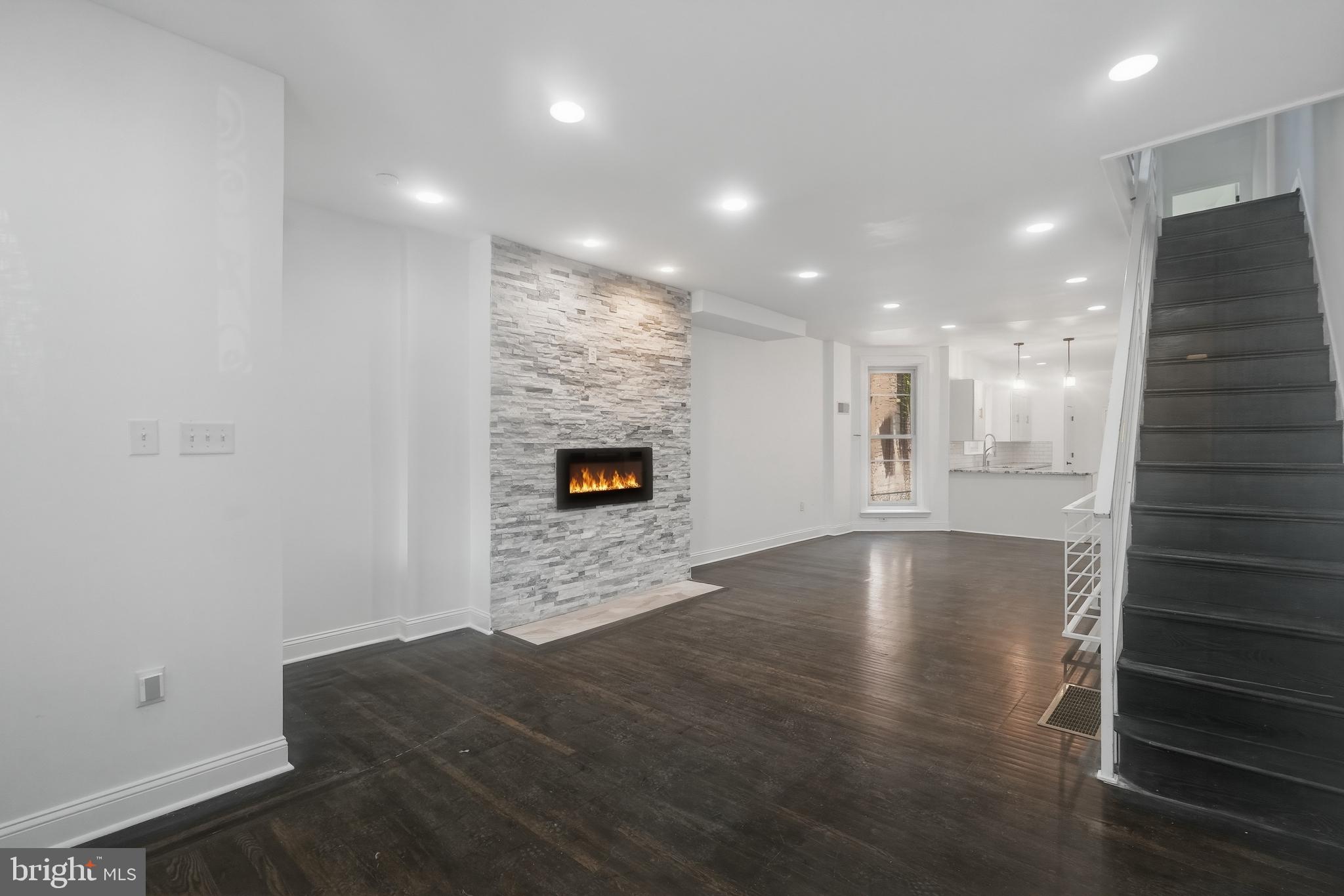 1029 S 51ST STREET