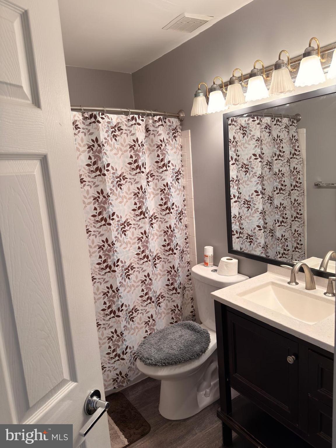 BELMONT STATION - Residential