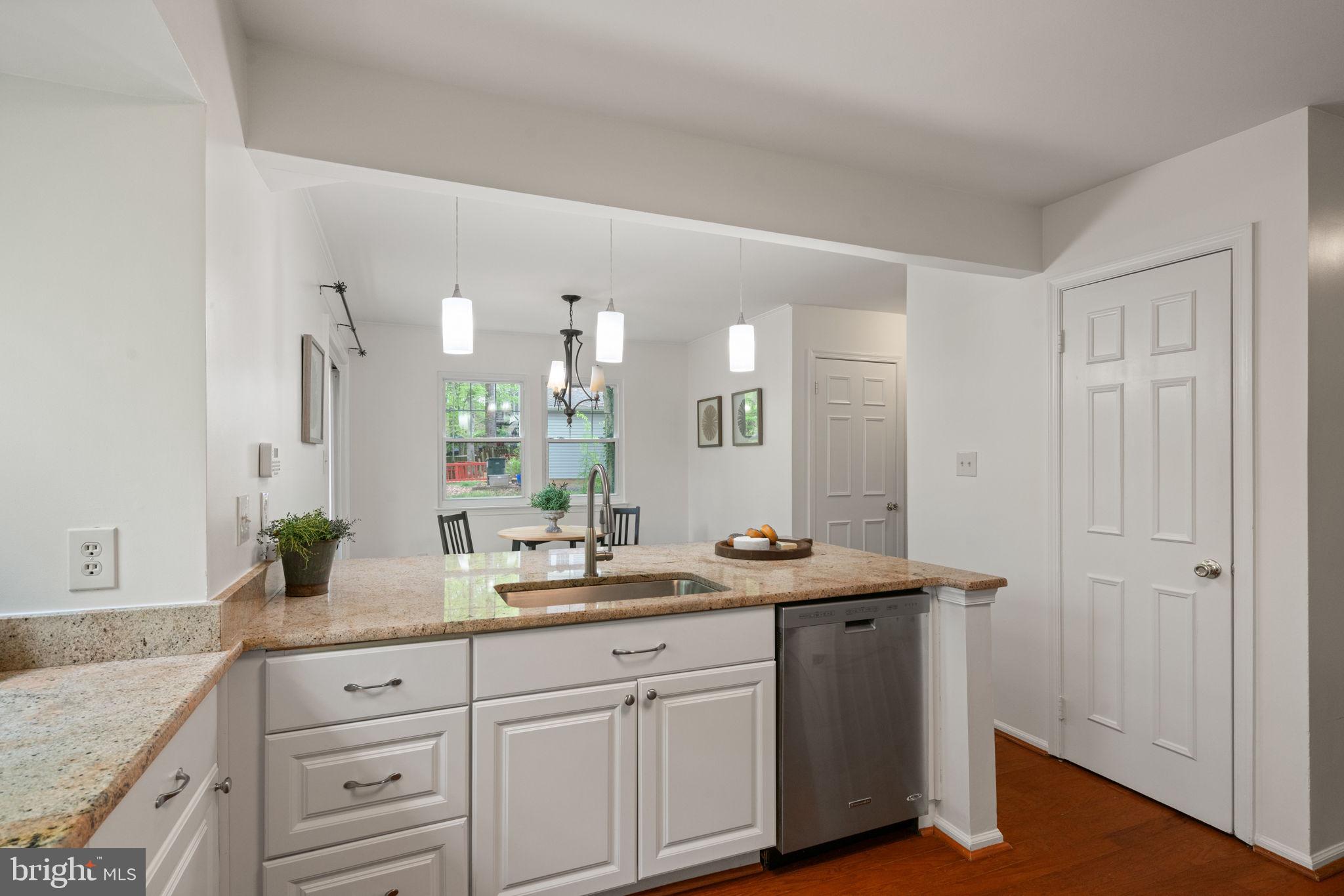 LAKE RIDGE - Residential