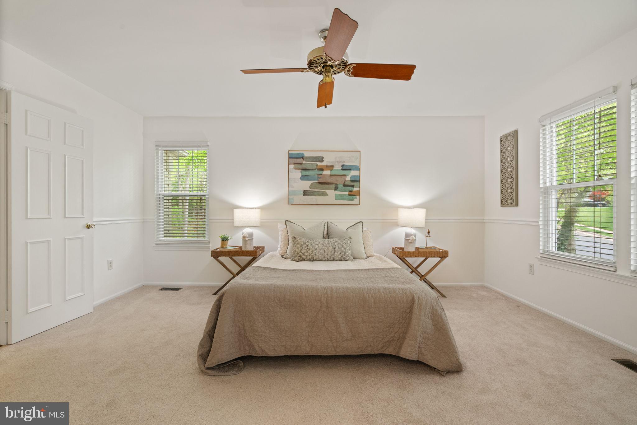 LAKE RIDGE - Residential