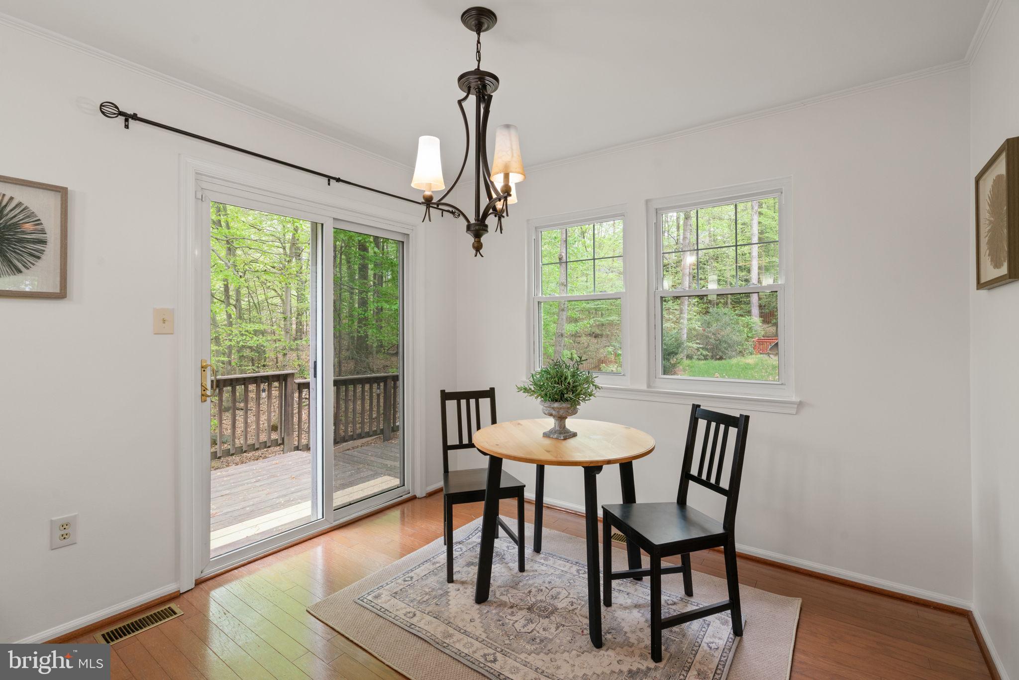 LAKE RIDGE - Residential