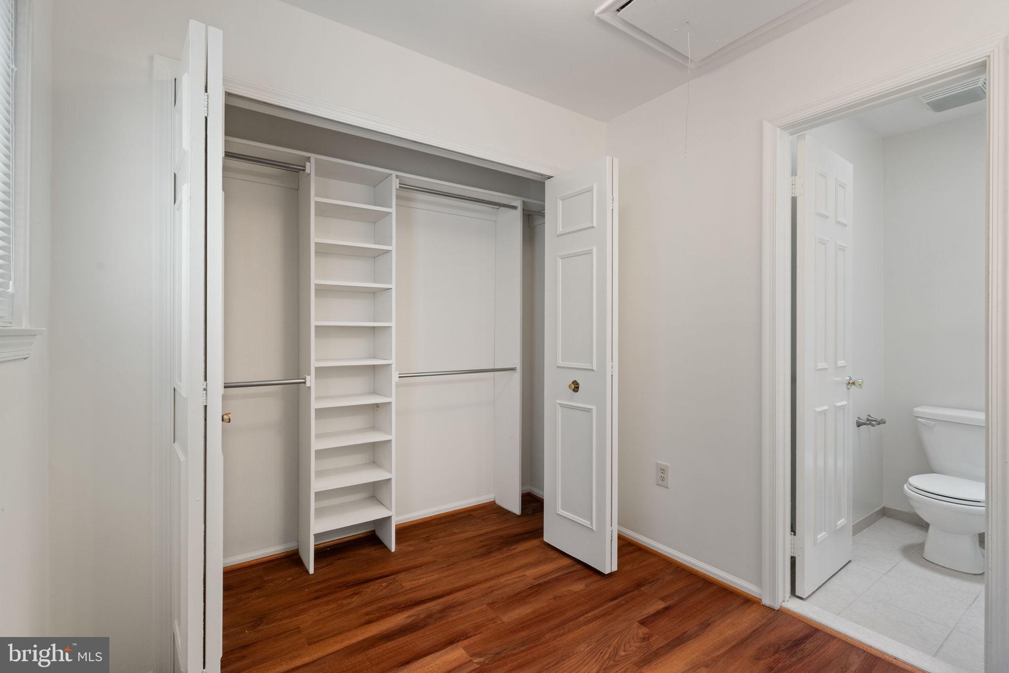 LAKE RIDGE - Residential