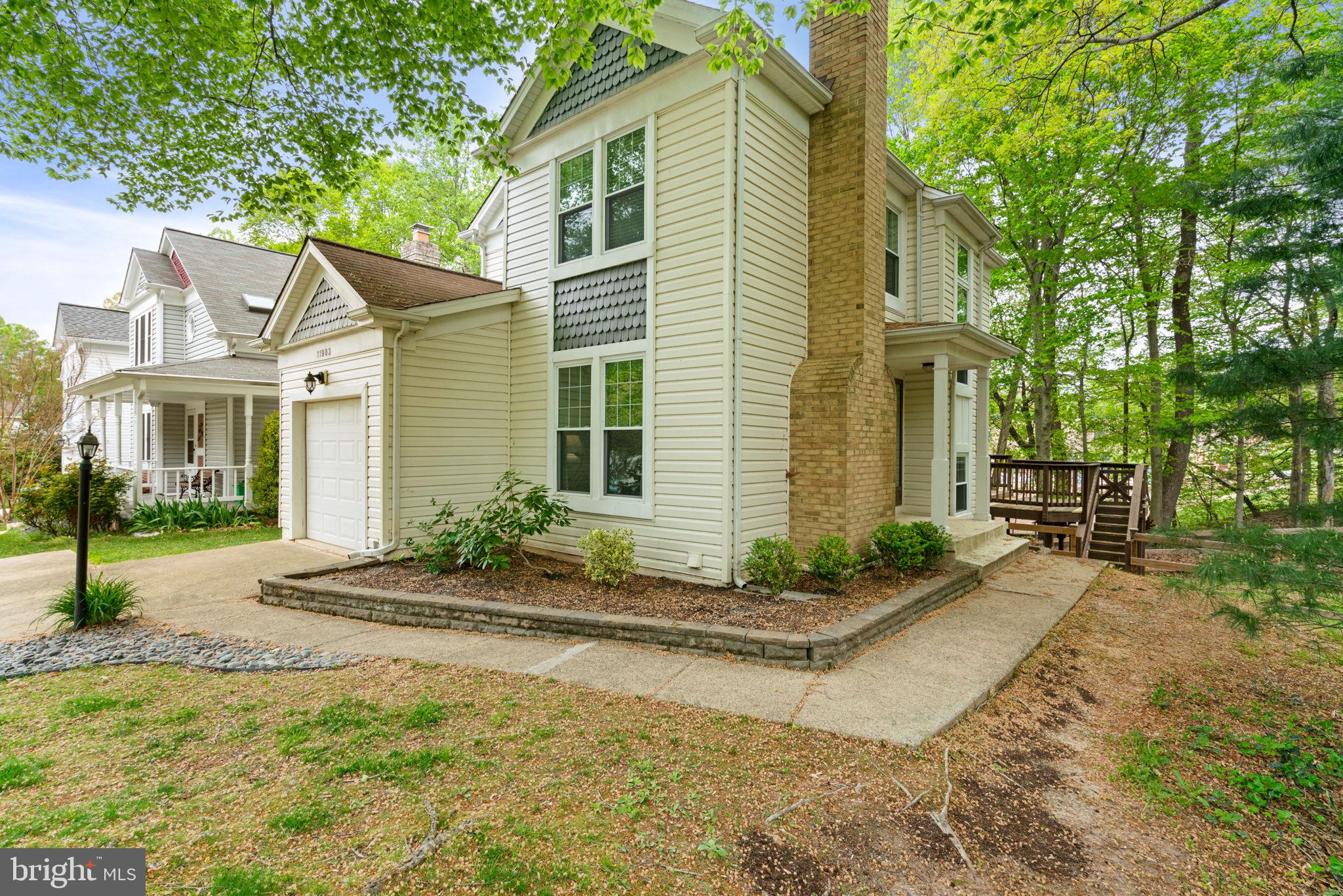 LAKE RIDGE - Residential