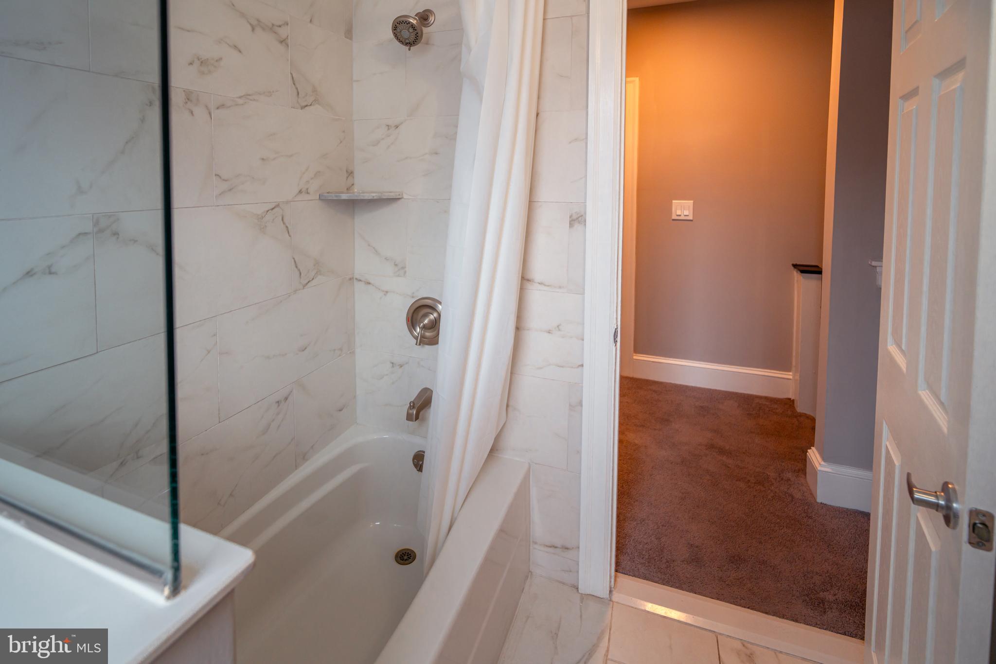 GERMANTOWN (EAST) - Residential