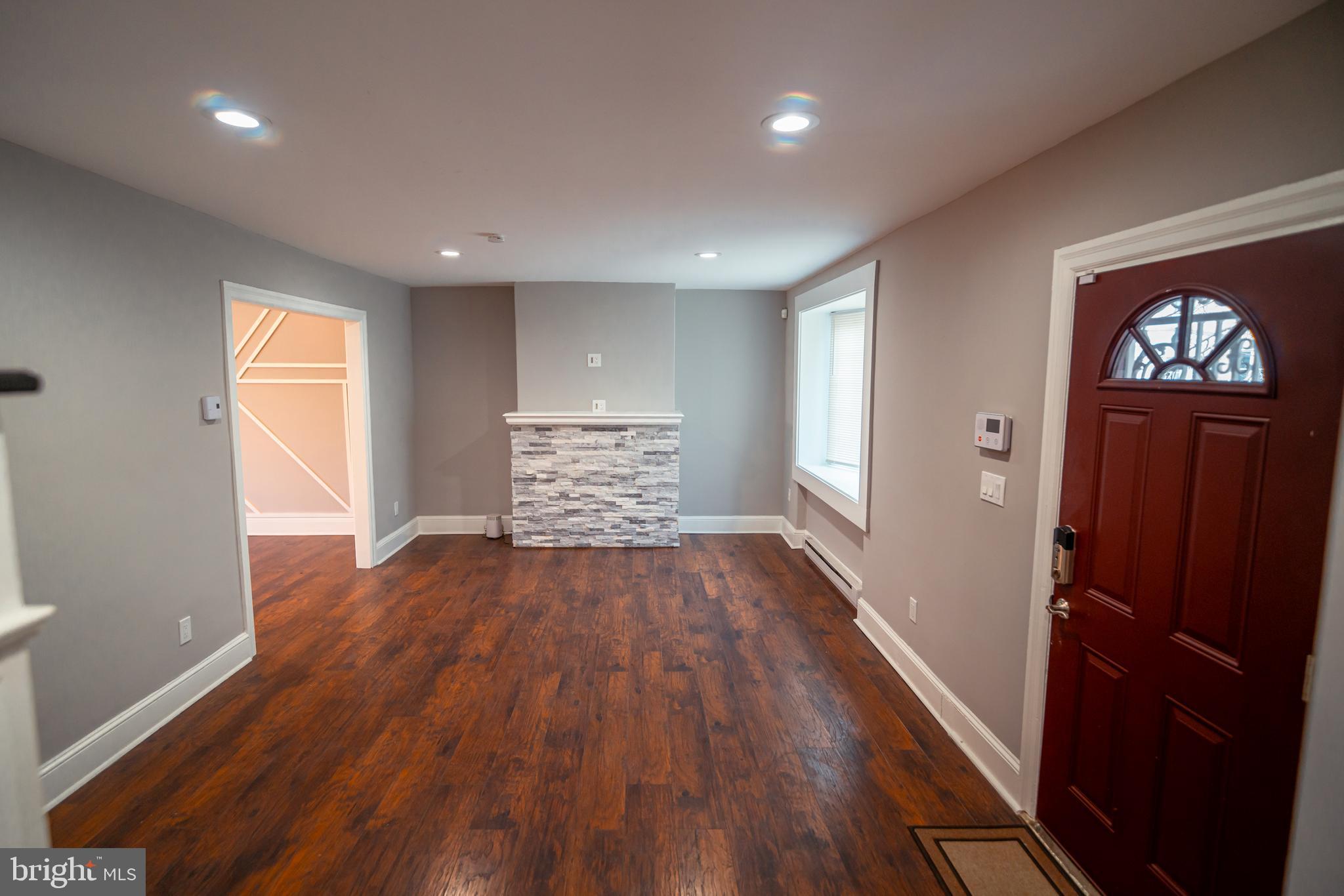 GERMANTOWN (EAST) - Residential