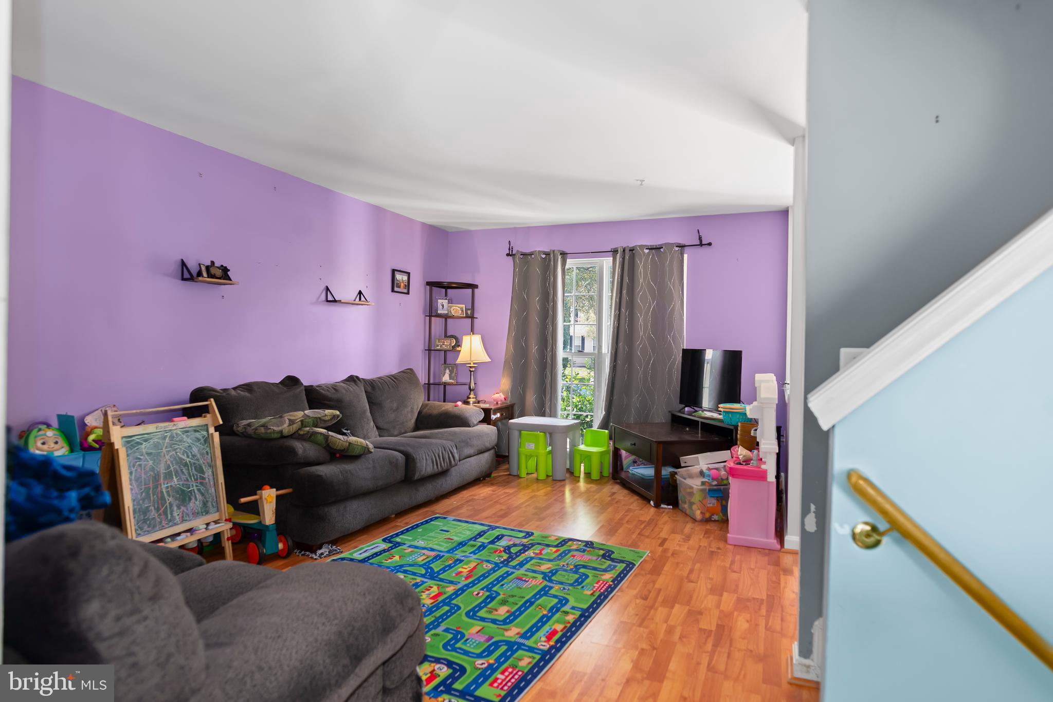 ENCLAVE AT SEVEN OAKS - Residential