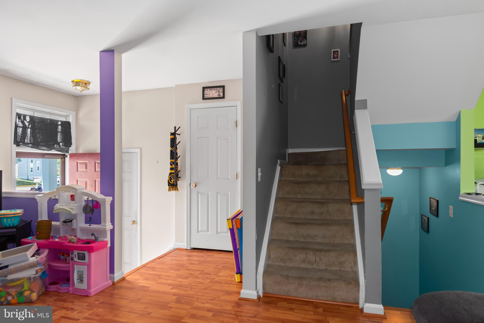 ENCLAVE AT SEVEN OAKS - Residential