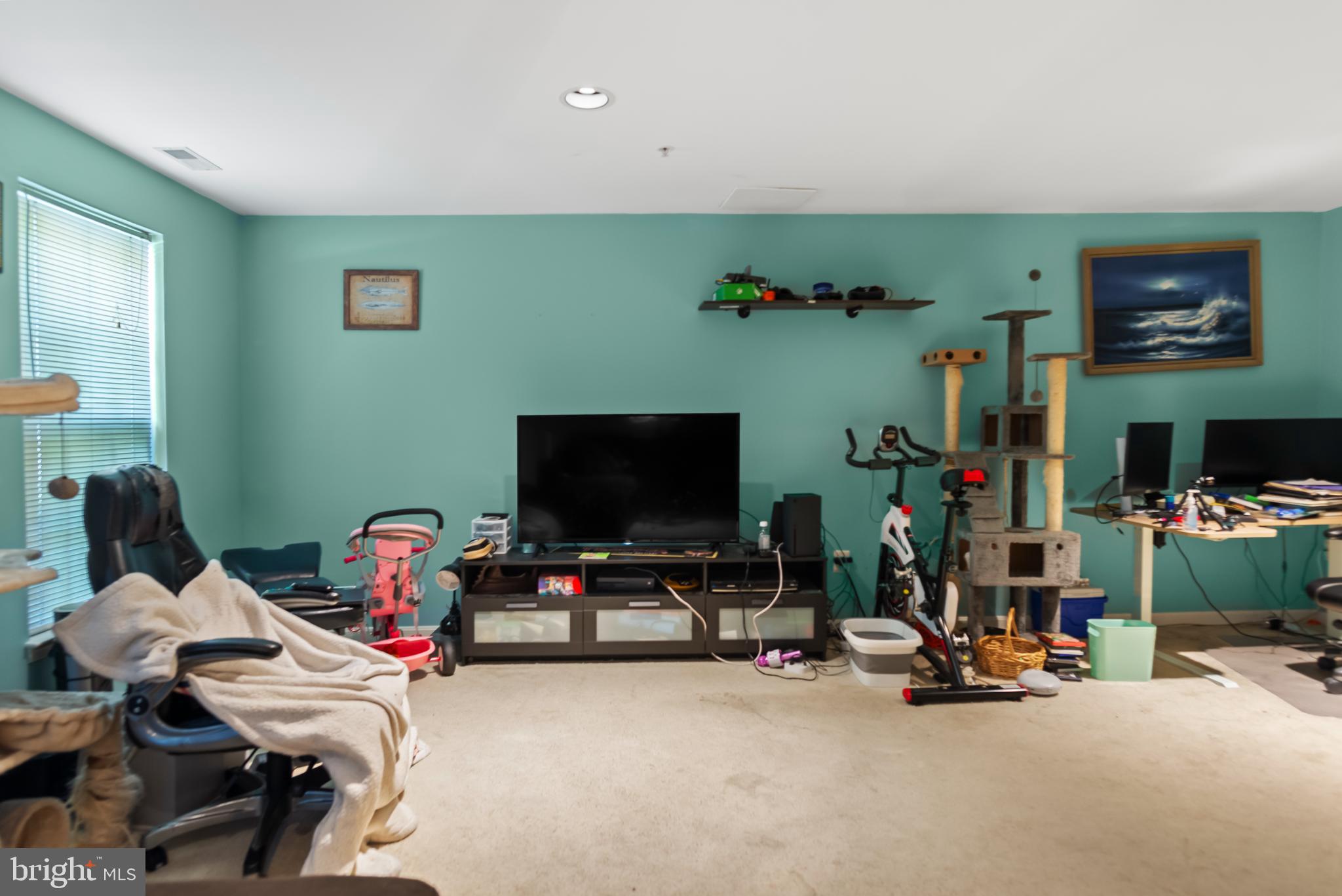 ENCLAVE AT SEVEN OAKS - Residential