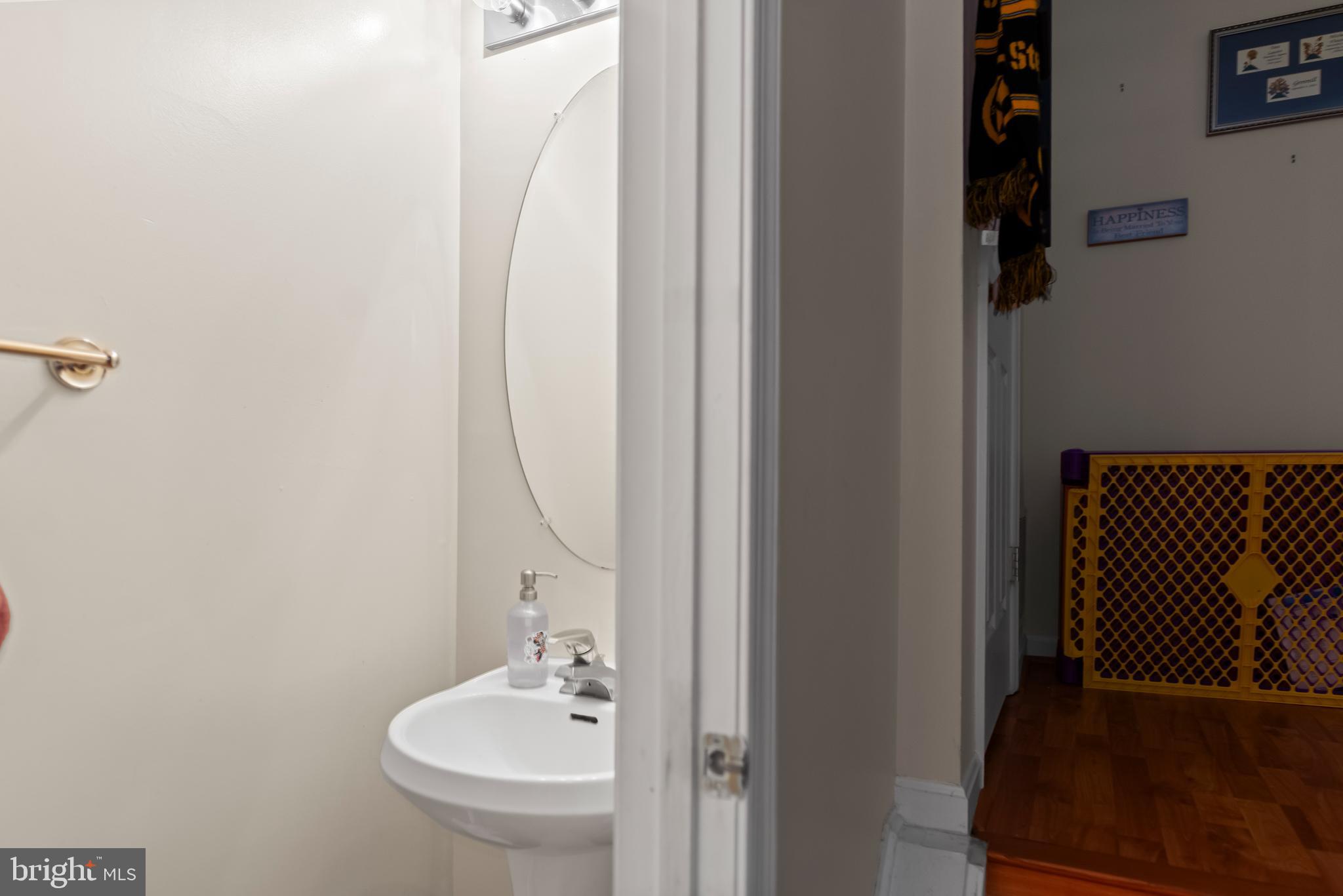 ENCLAVE AT SEVEN OAKS - Residential