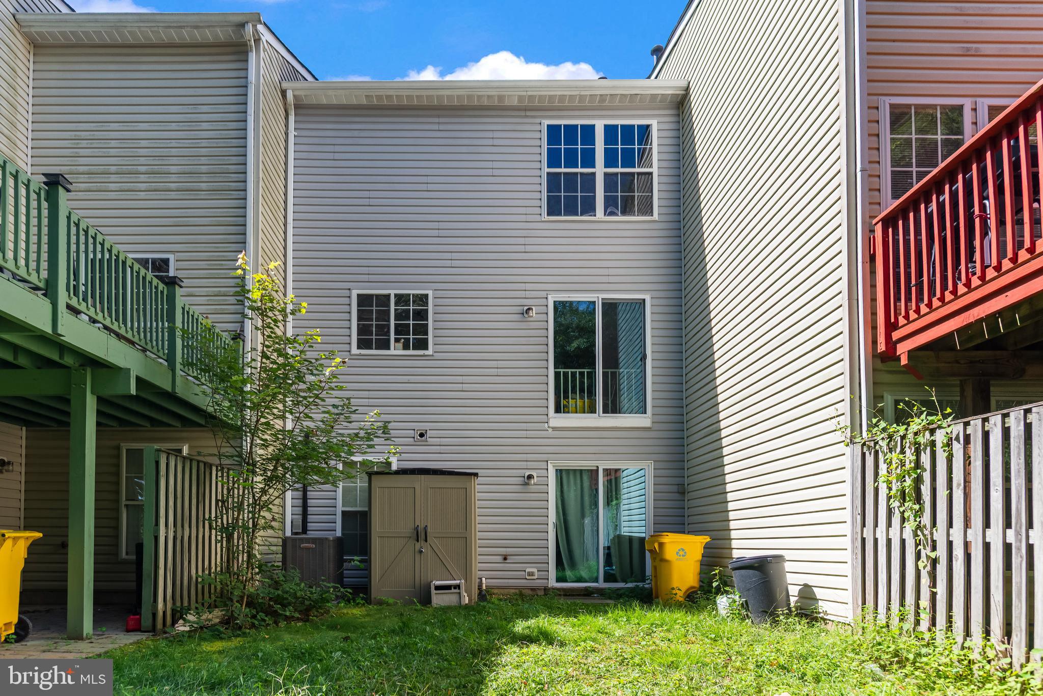 ENCLAVE AT SEVEN OAKS - Residential