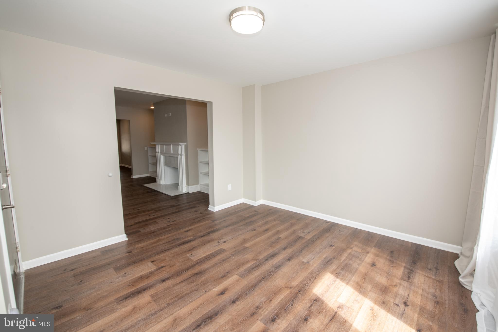 WEST OAK LANE - Residential