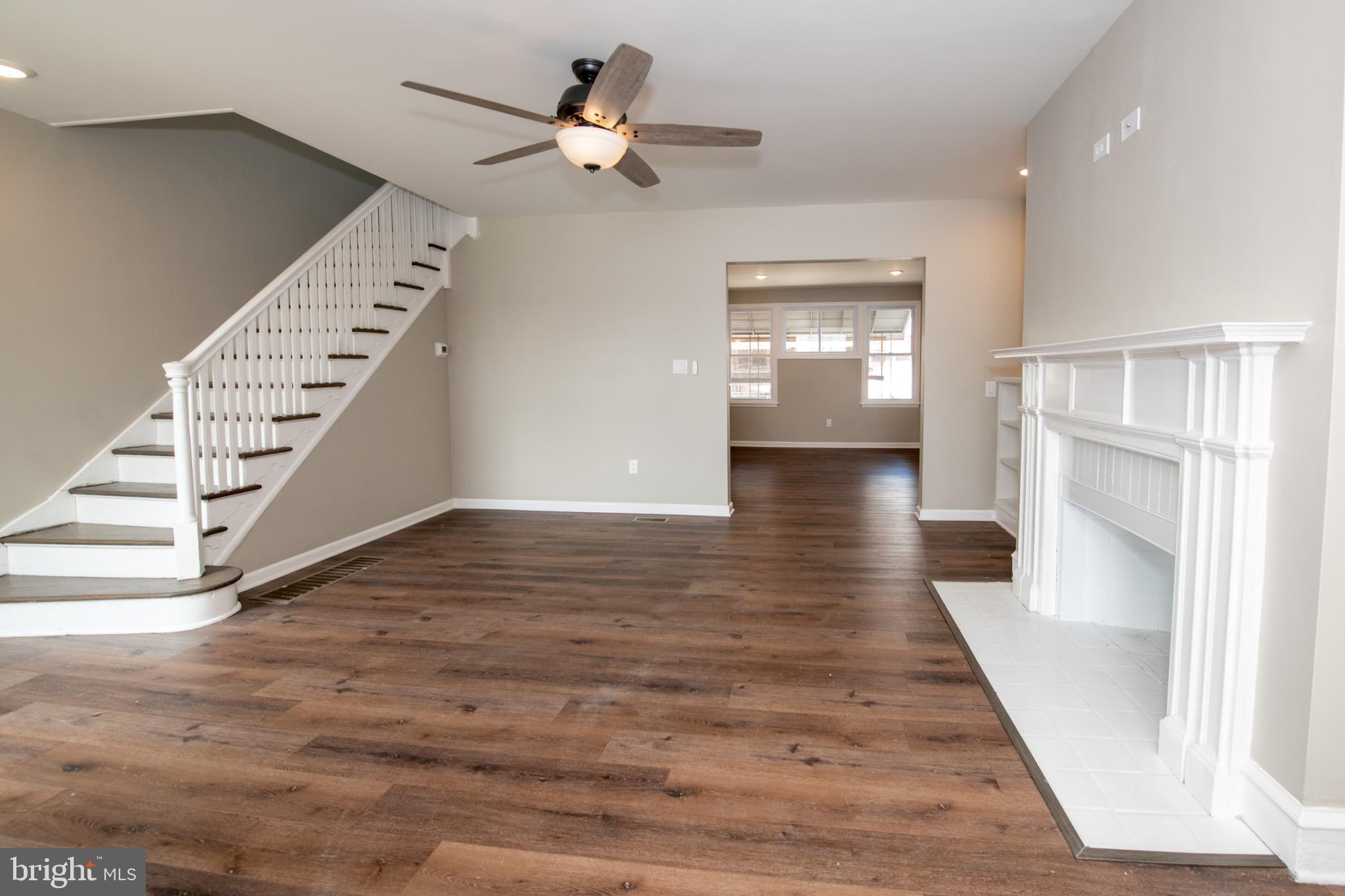 WEST OAK LANE - Residential