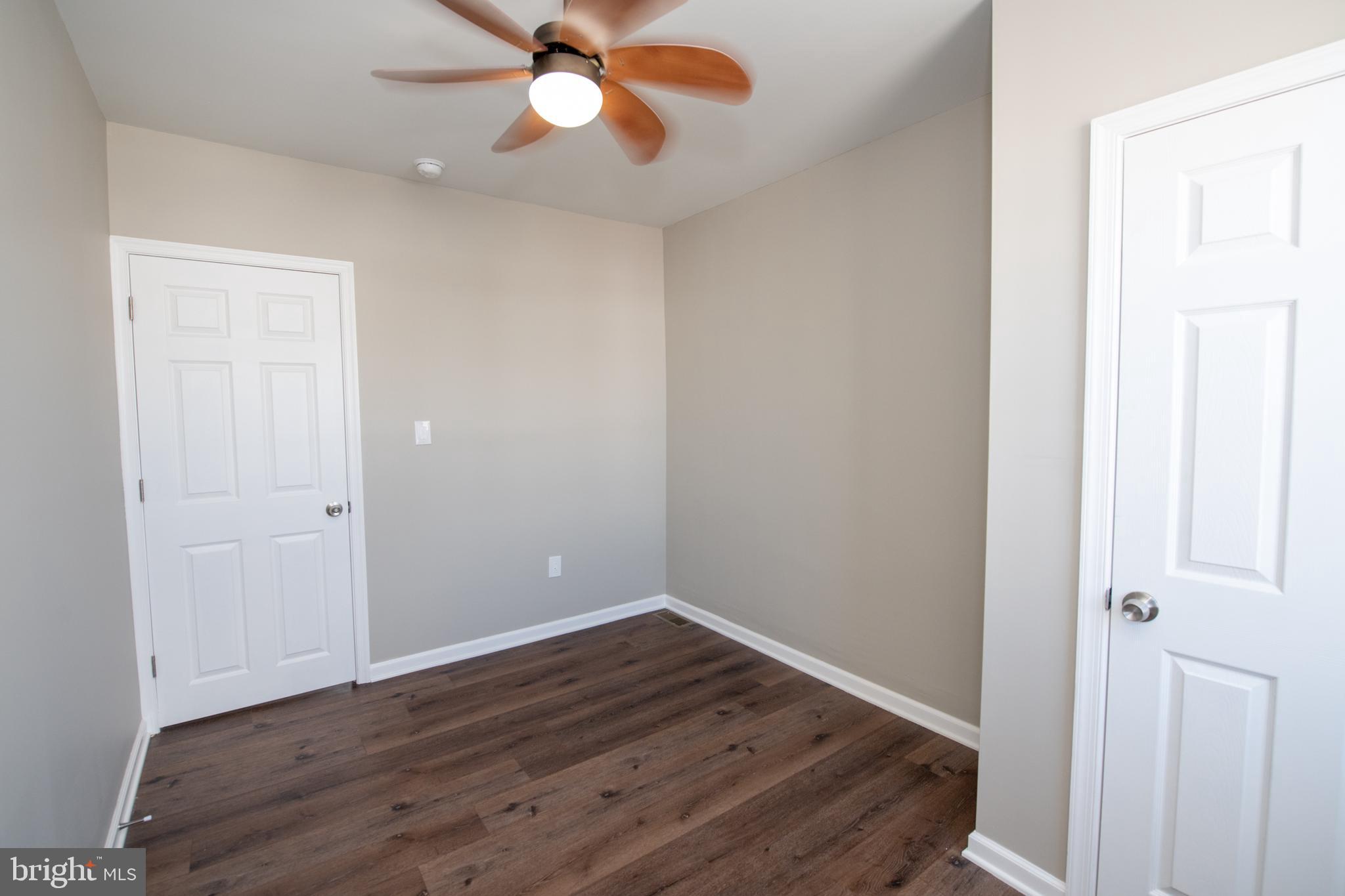 WEST OAK LANE - Residential