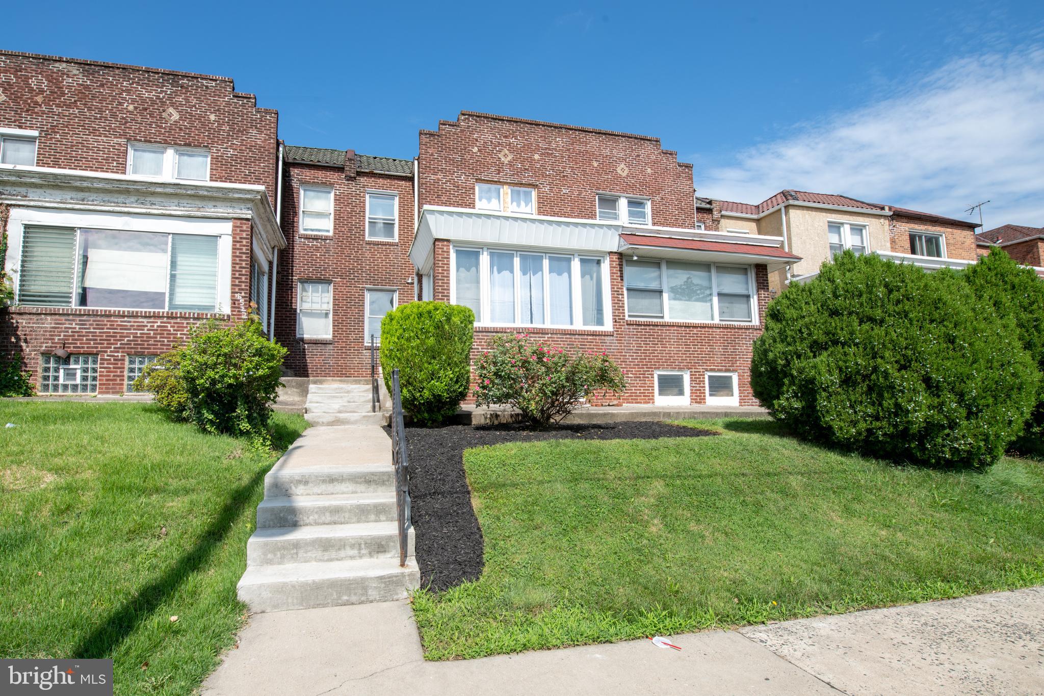 WEST OAK LANE - Residential