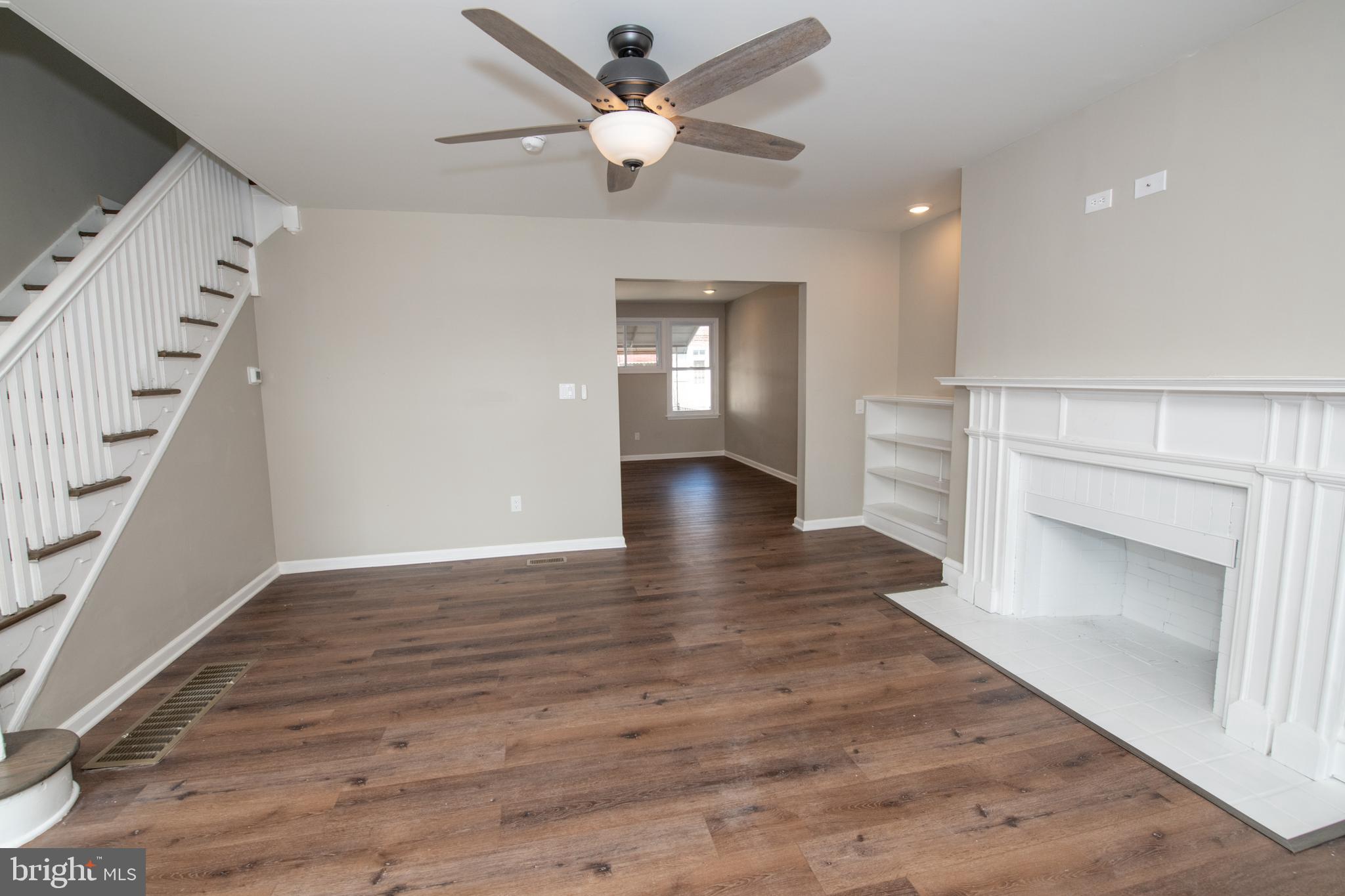 WEST OAK LANE - Residential