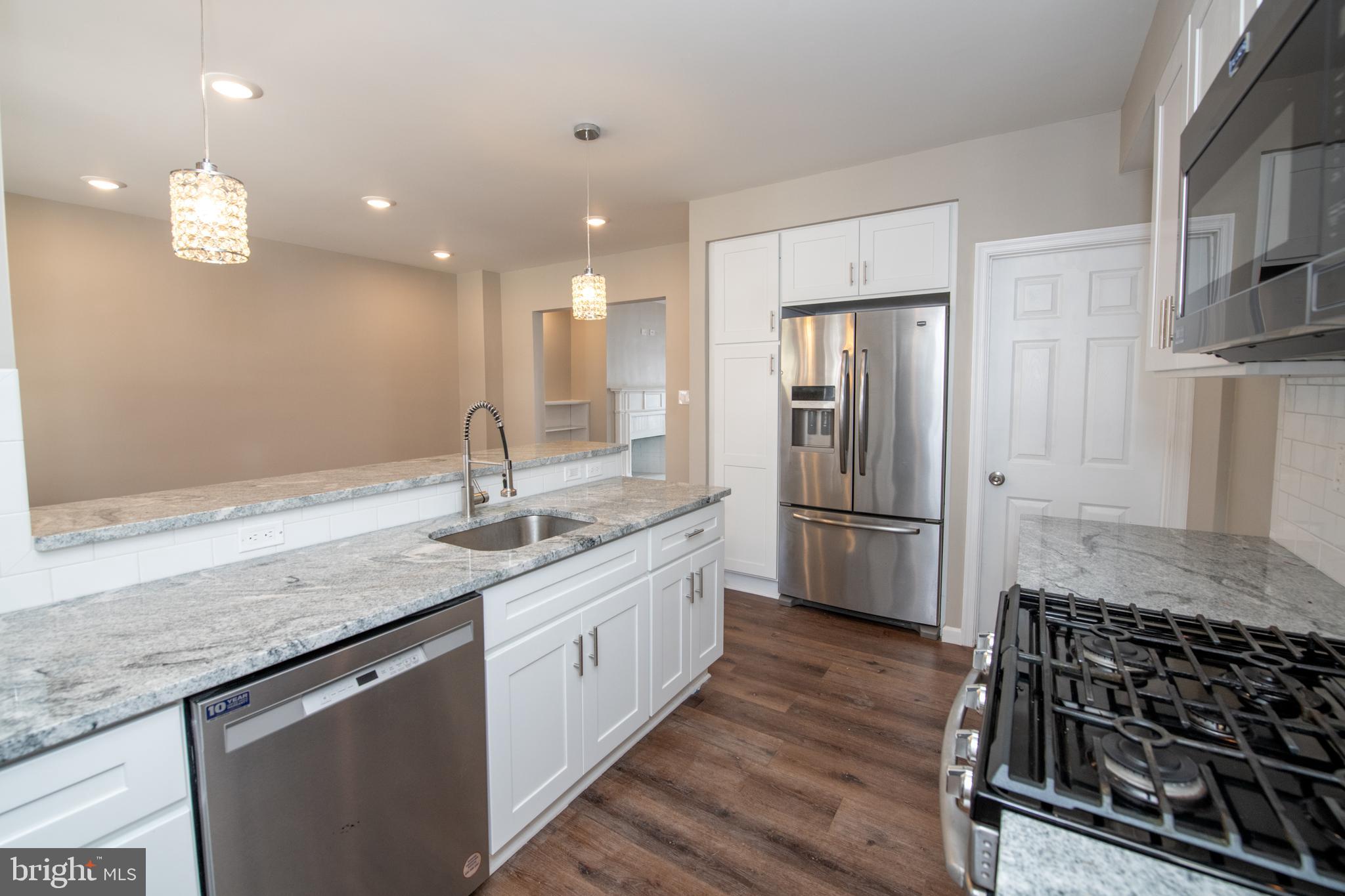 WEST OAK LANE - Residential