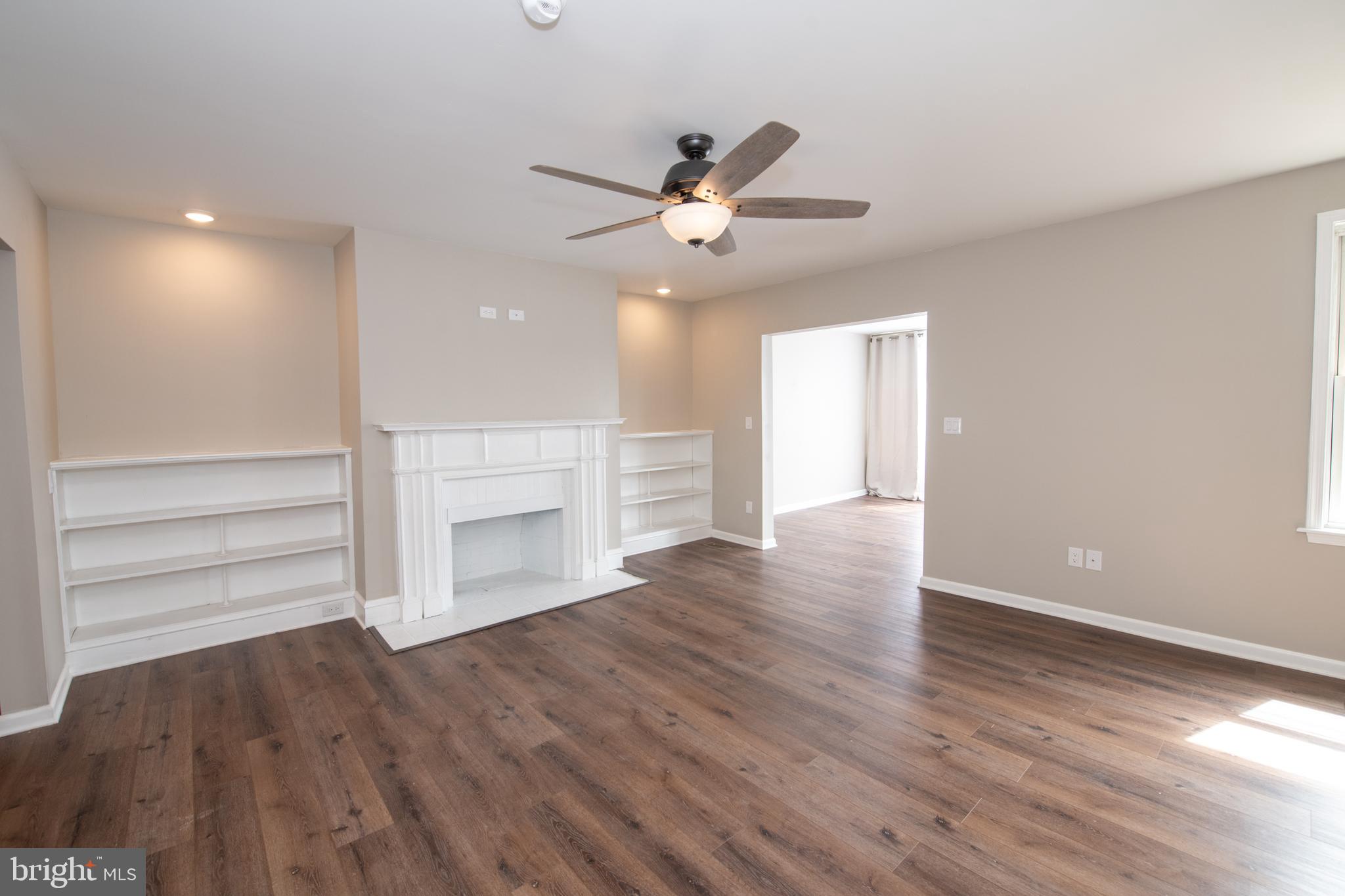 WEST OAK LANE - Residential