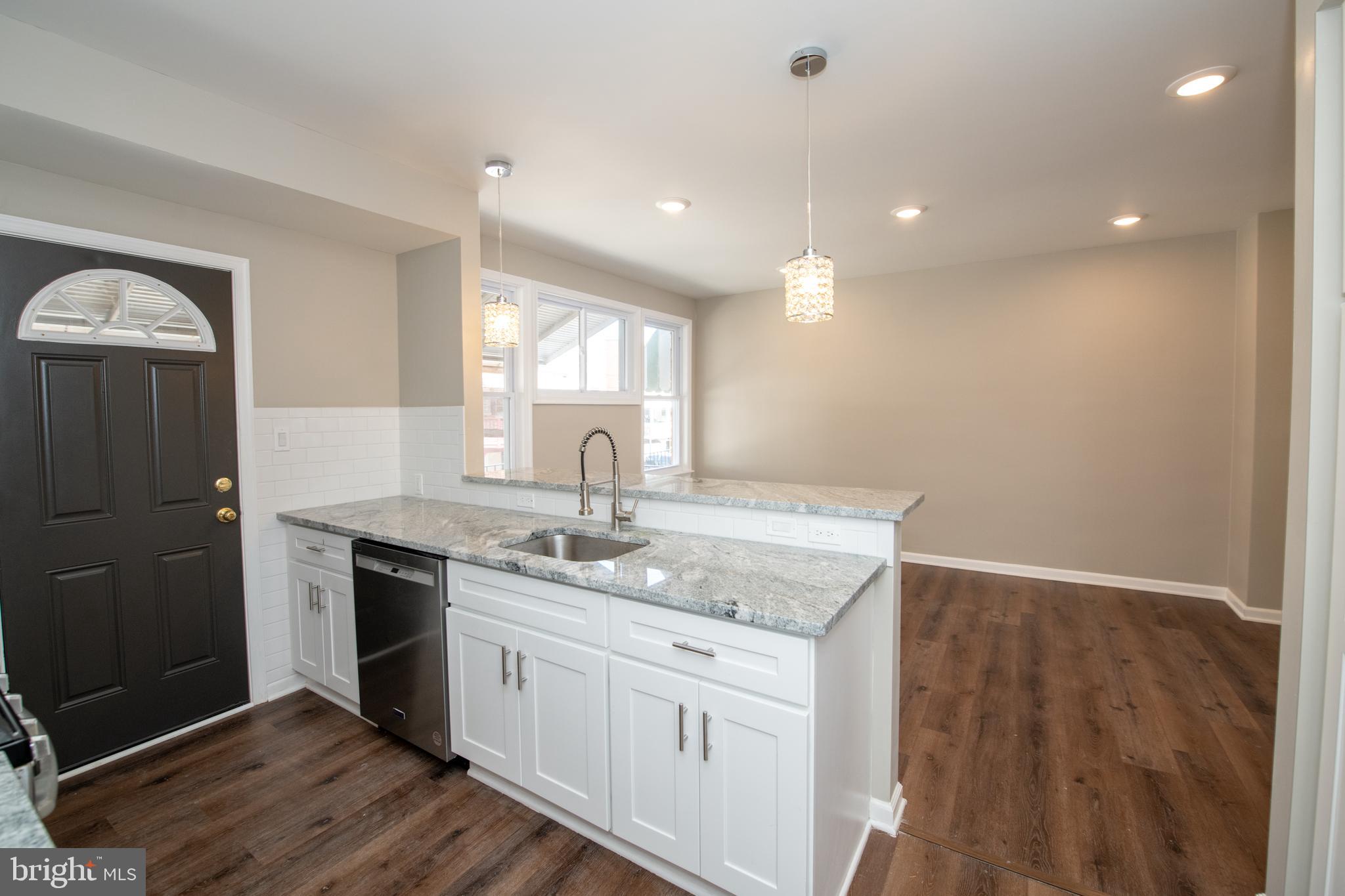 WEST OAK LANE - Residential