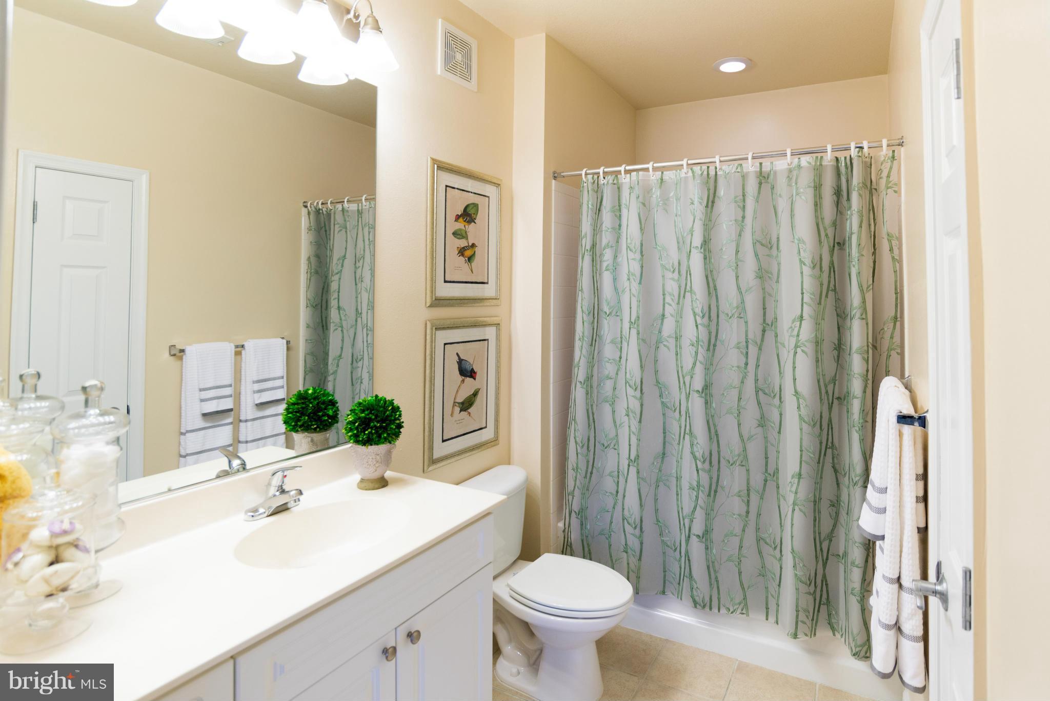 FITZ AT ROCKVILLE TOWN C - Residential