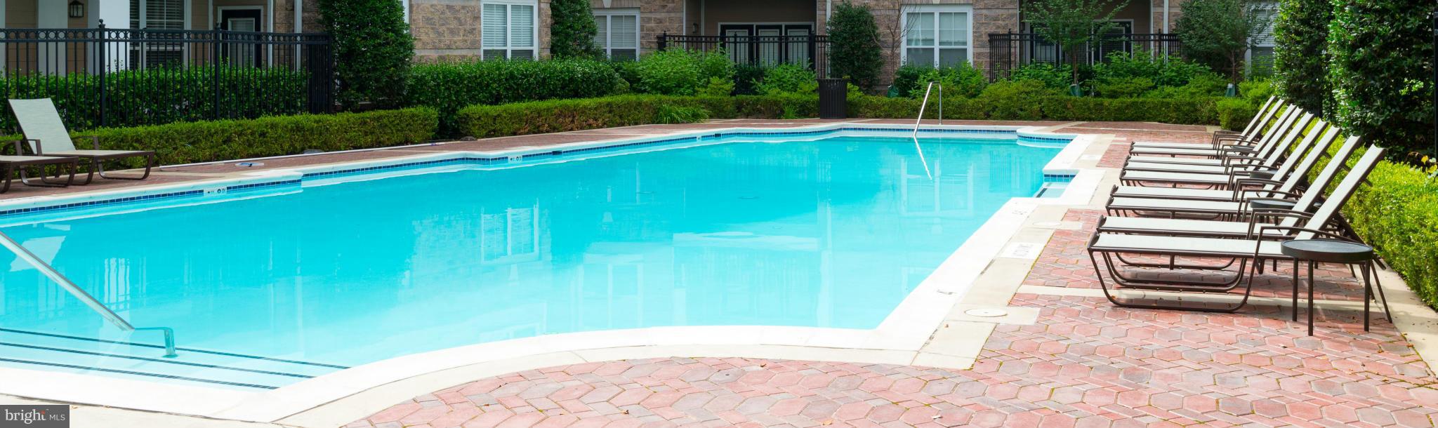 FITZ AT ROCKVILLE TOWN C - Residential