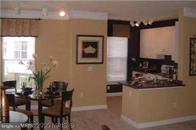 FITZ AT ROCKVILLE TOWN C - Residential