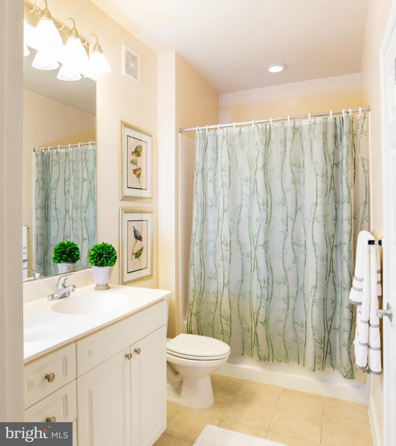 FITZ AT ROCKVILLE TOWN C - Residential