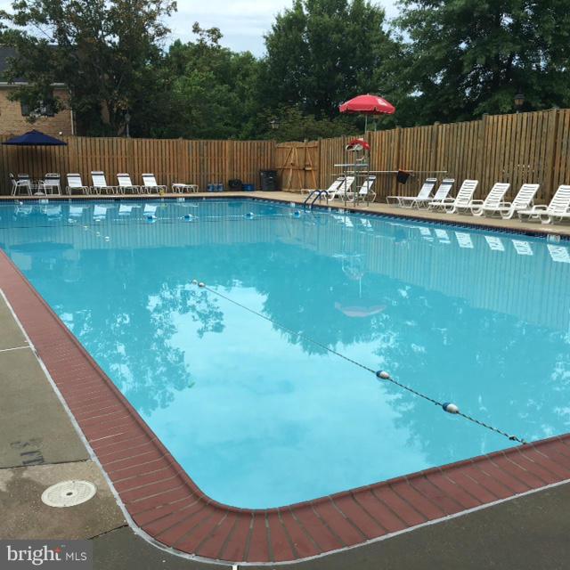 HUNTINGTON AT MT VERNON - Residential