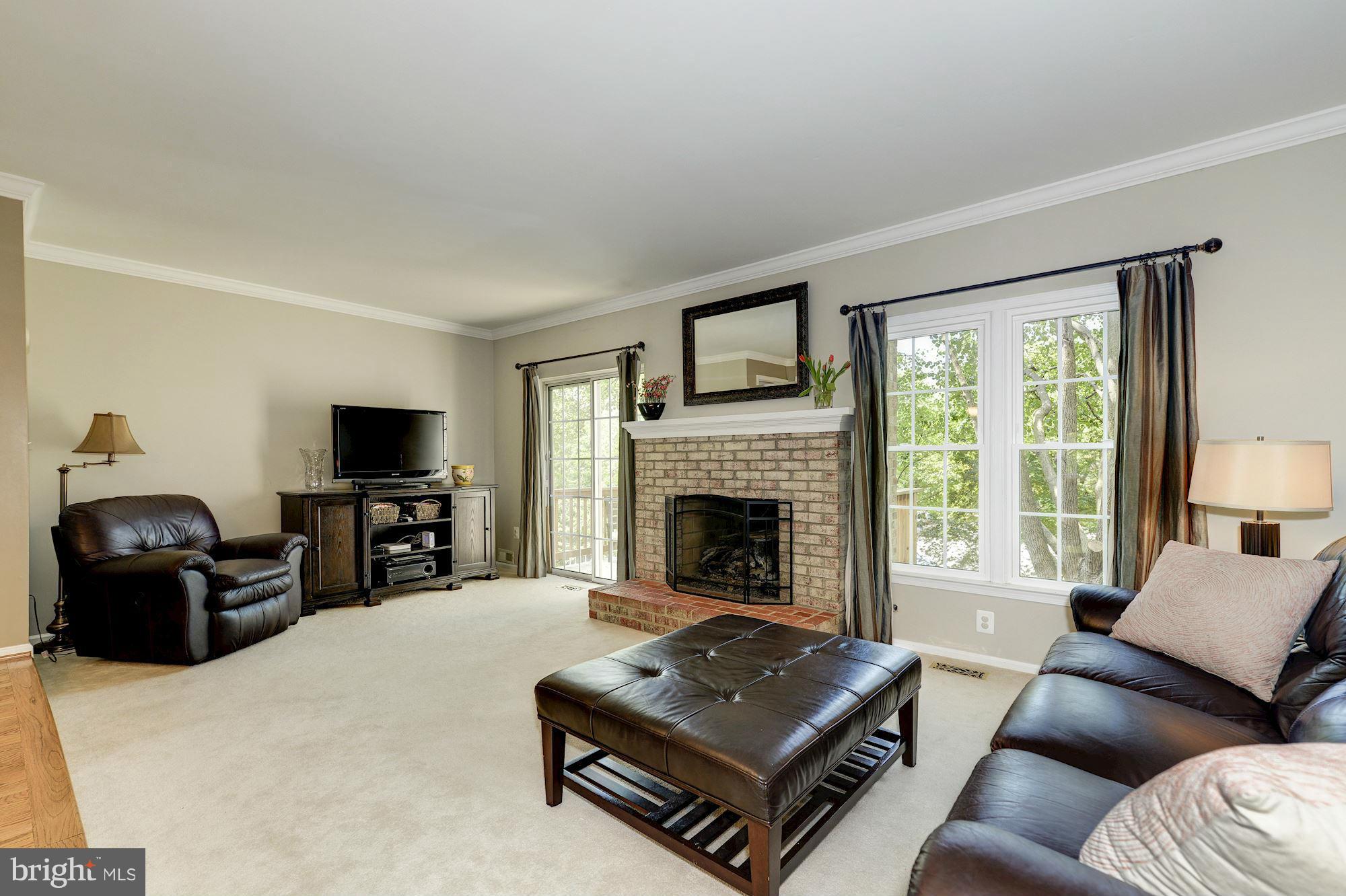 HUNTINGTON AT MT VERNON - Residential