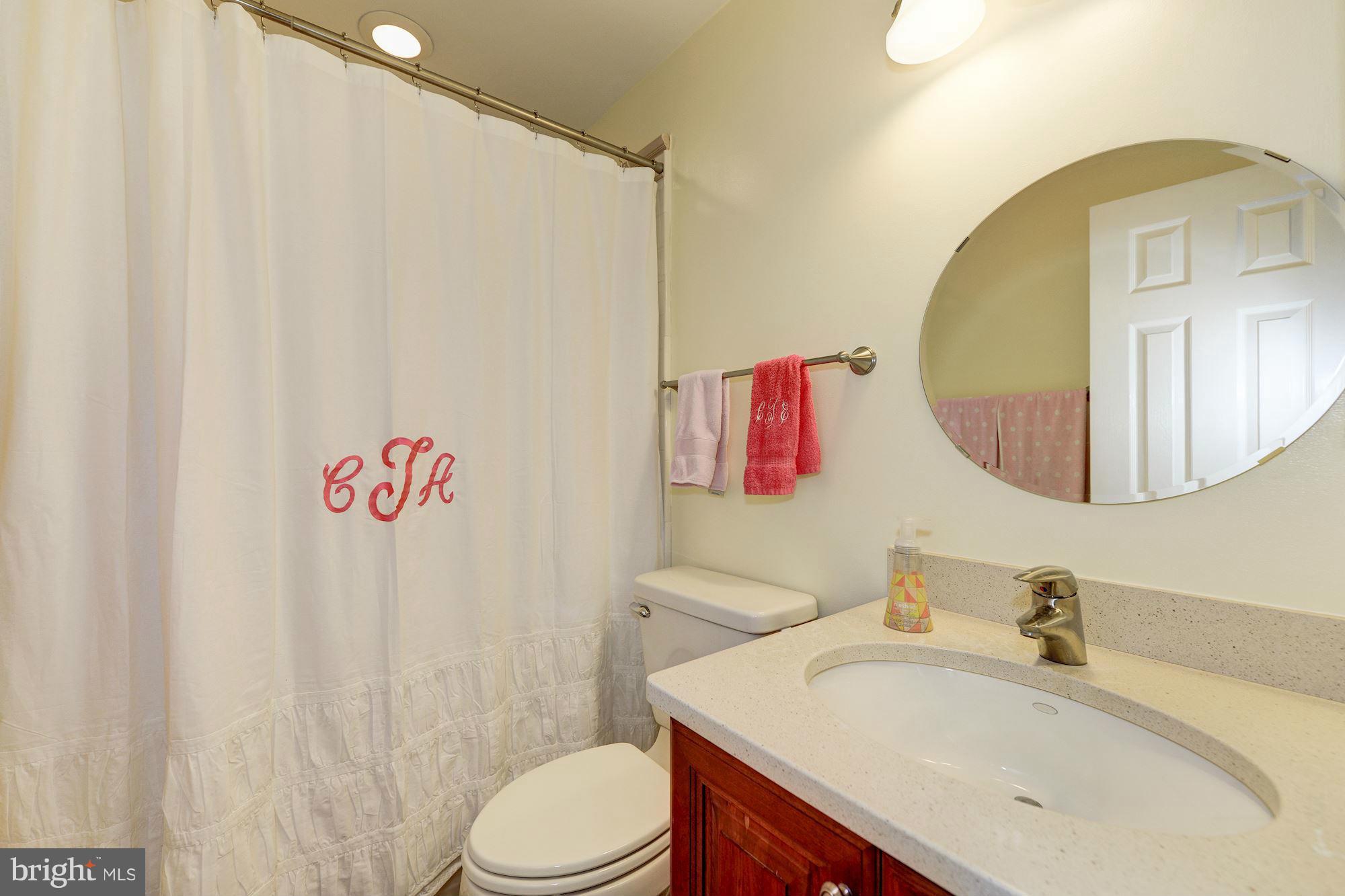 HUNTINGTON AT MT VERNON - Residential