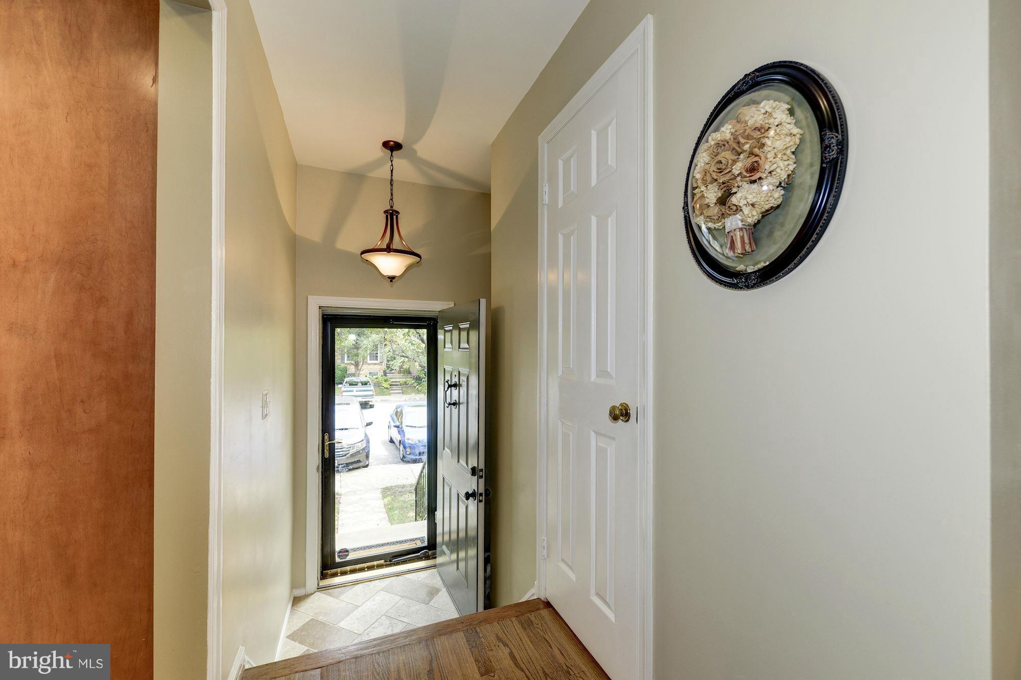 HUNTINGTON AT MT VERNON - Residential