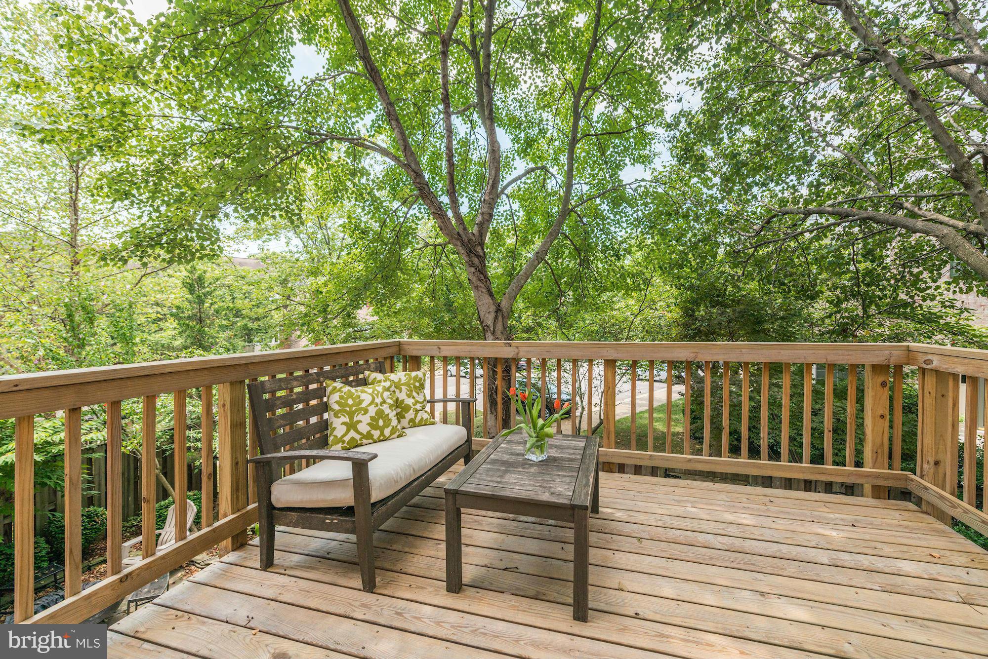 HUNTINGTON AT MT VERNON - Residential