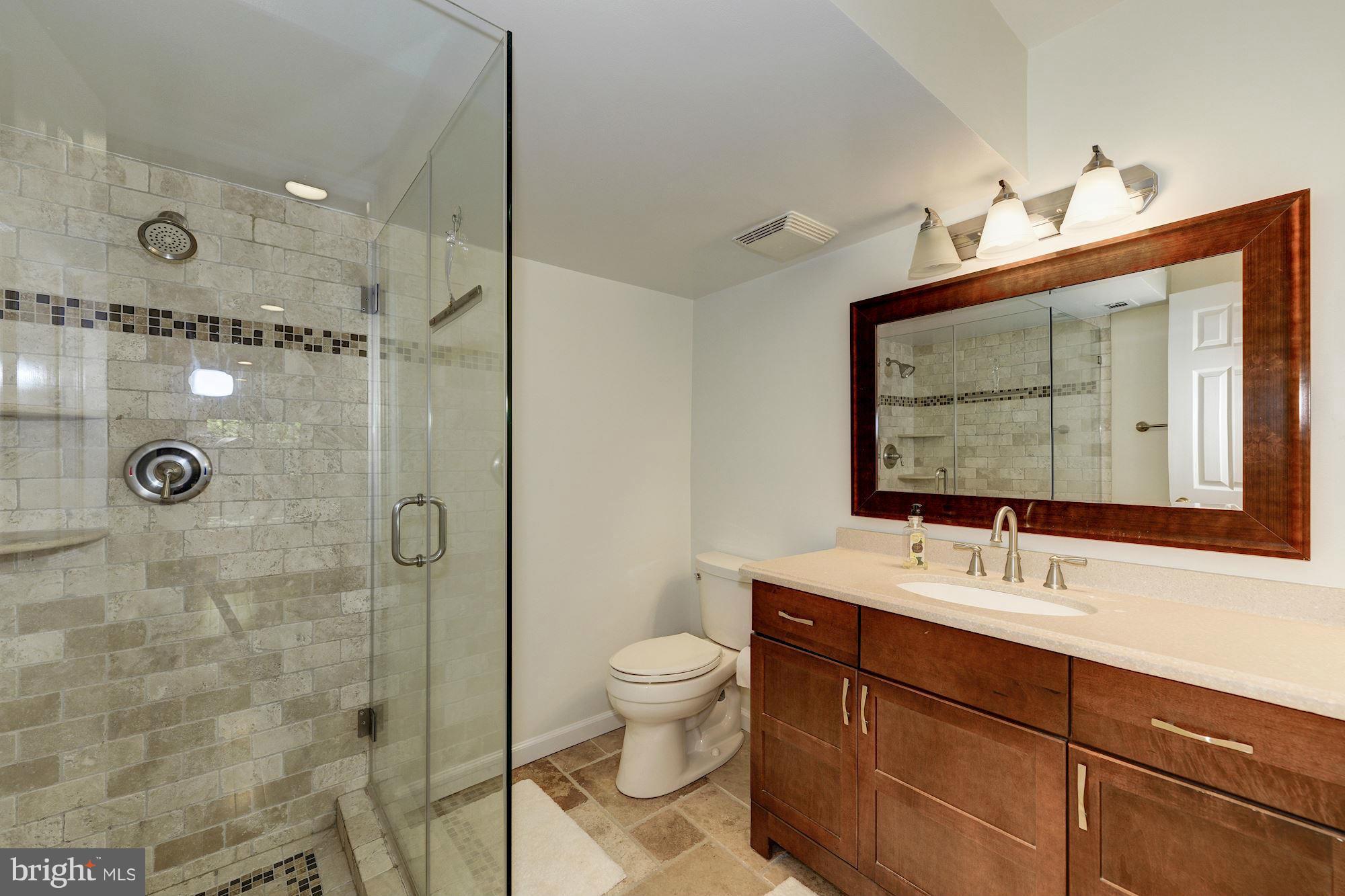 HUNTINGTON AT MT VERNON - Residential